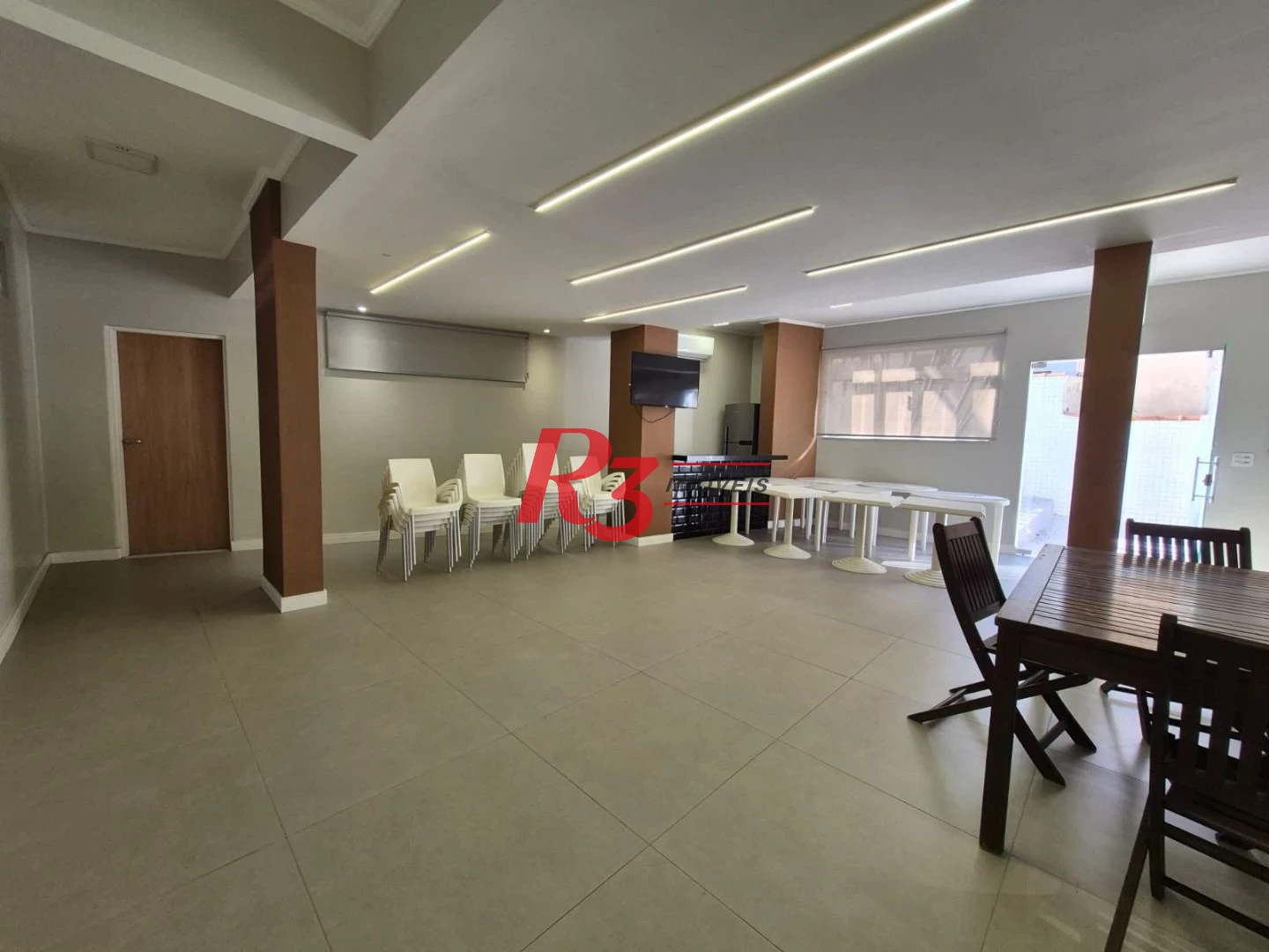 Apartamento com 3 dormitórios à venda, 117 m² por R$ 790.000,00 - Campo Grande - Santos/SP