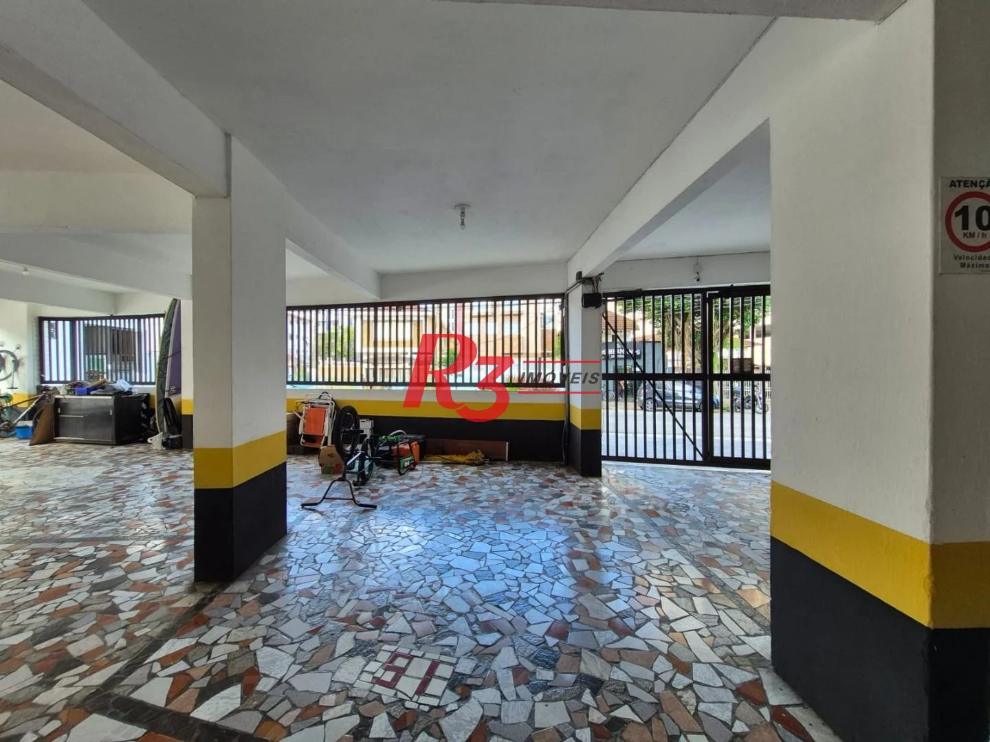 Apartamento com 3 dormitórios à venda, 117 m² por R$ 790.000,00 - Campo Grande - Santos/SP