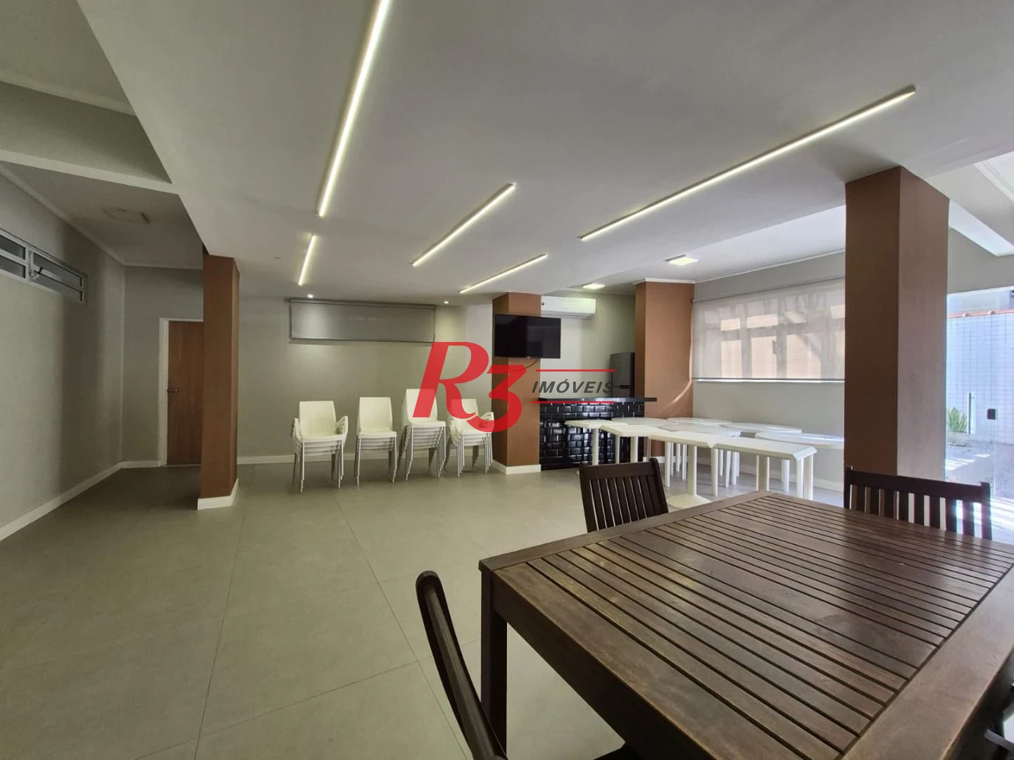 Apartamento com 3 dormitórios à venda, 117 m² por R$ 790.000,00 - Campo Grande - Santos/SP
