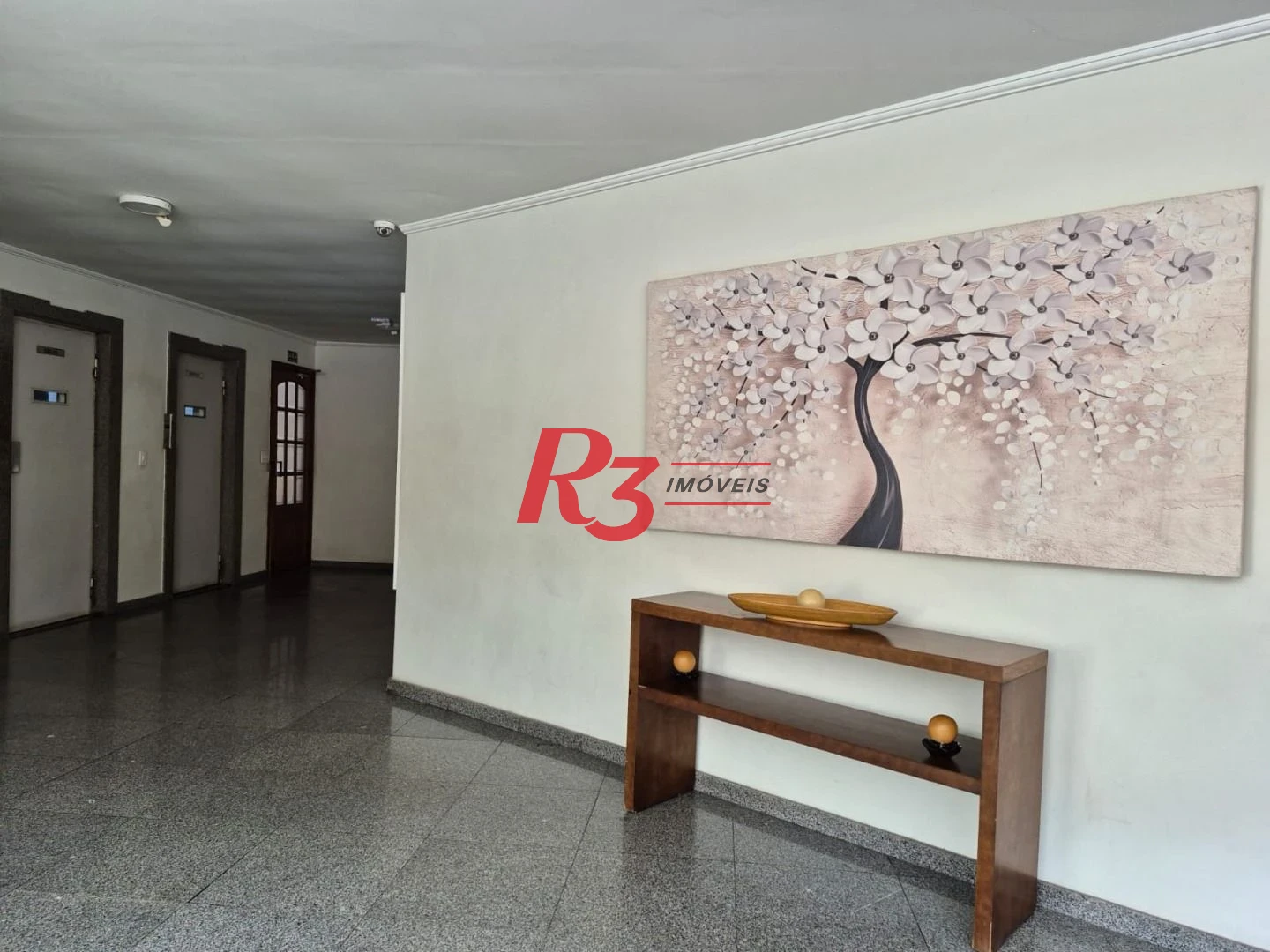 Apartamento com 3 dormitórios à venda, 117 m² por R$ 790.000,00 - Campo Grande - Santos/SP