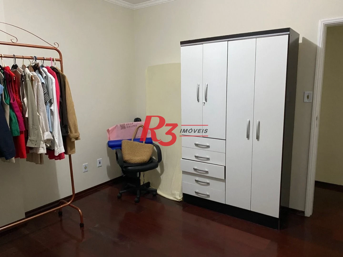 Apartamento com 2 dormitórios à venda, 118 m² por R$ 731.000,00 - Gonzaga - Santos/SP