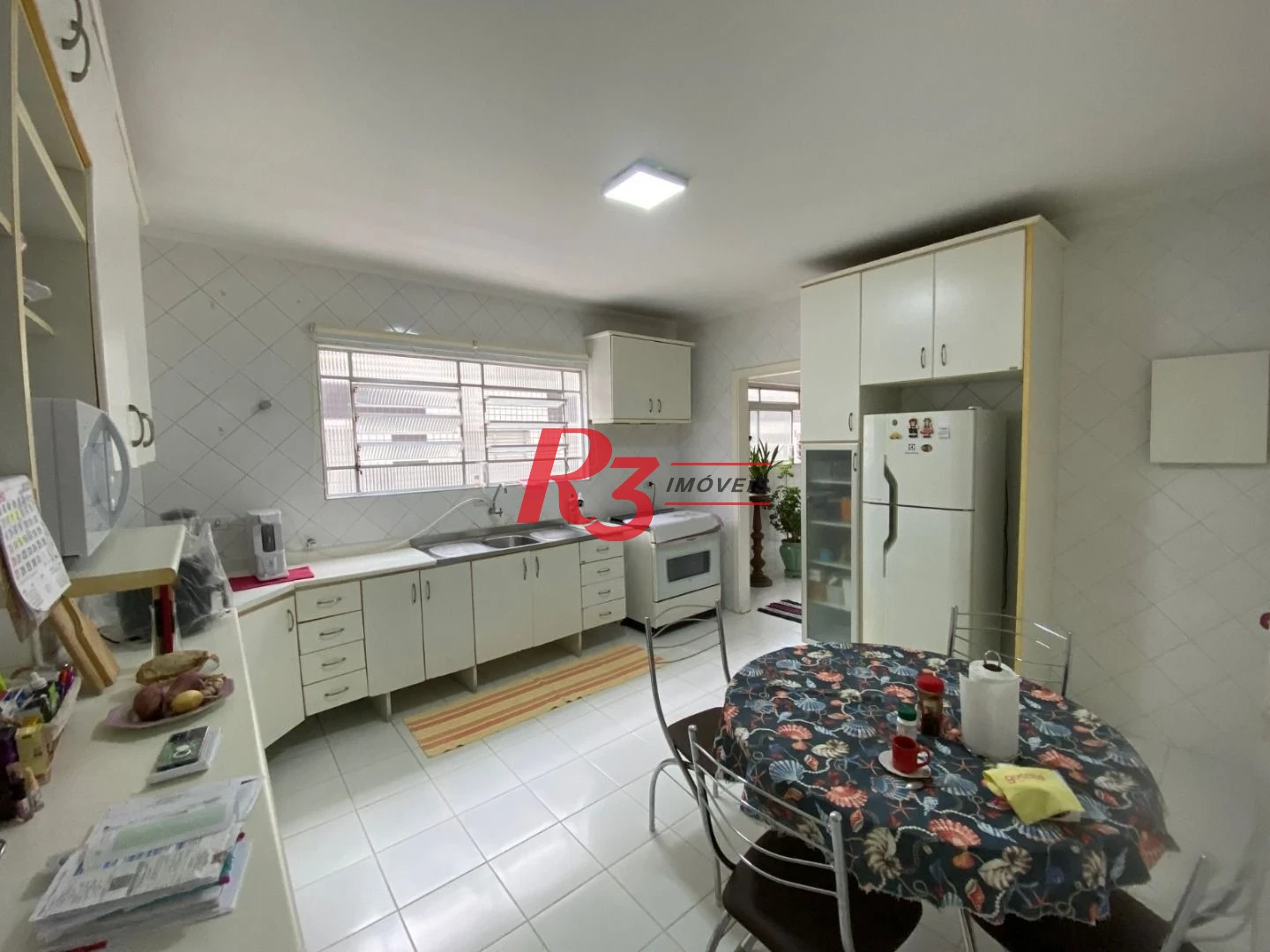 Apartamento com 2 dormitórios à venda, 118 m² por R$ 731.000,00 - Gonzaga - Santos/SP