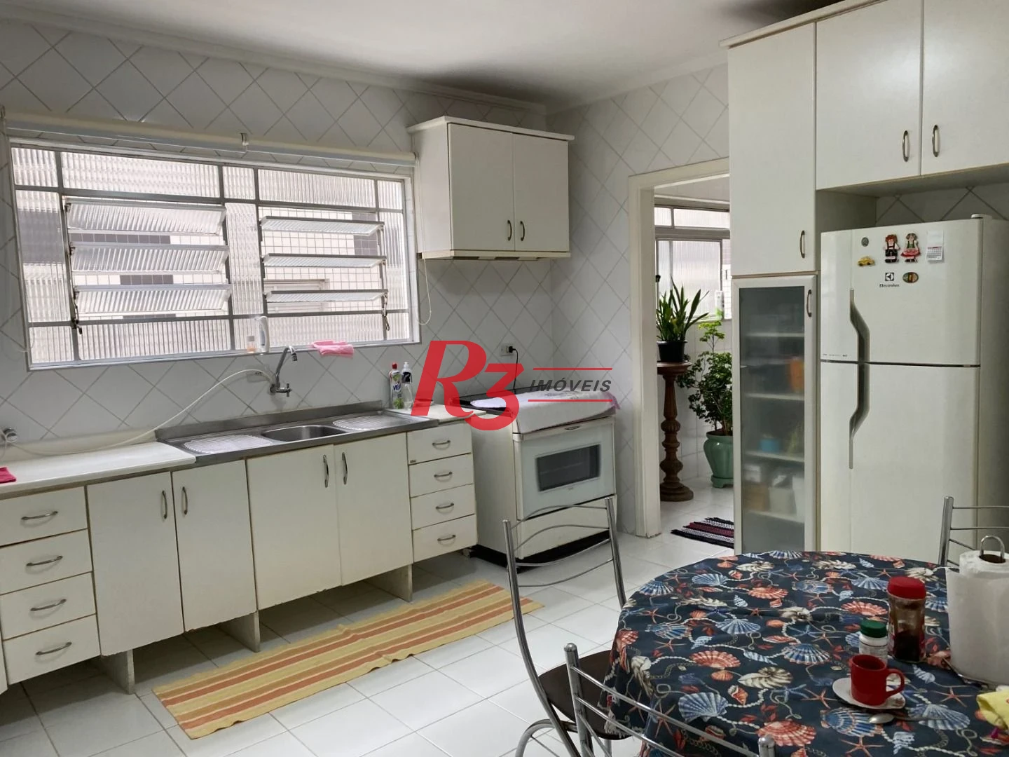 Apartamento com 2 dormitórios à venda, 118 m² por R$ 731.000,00 - Gonzaga - Santos/SP