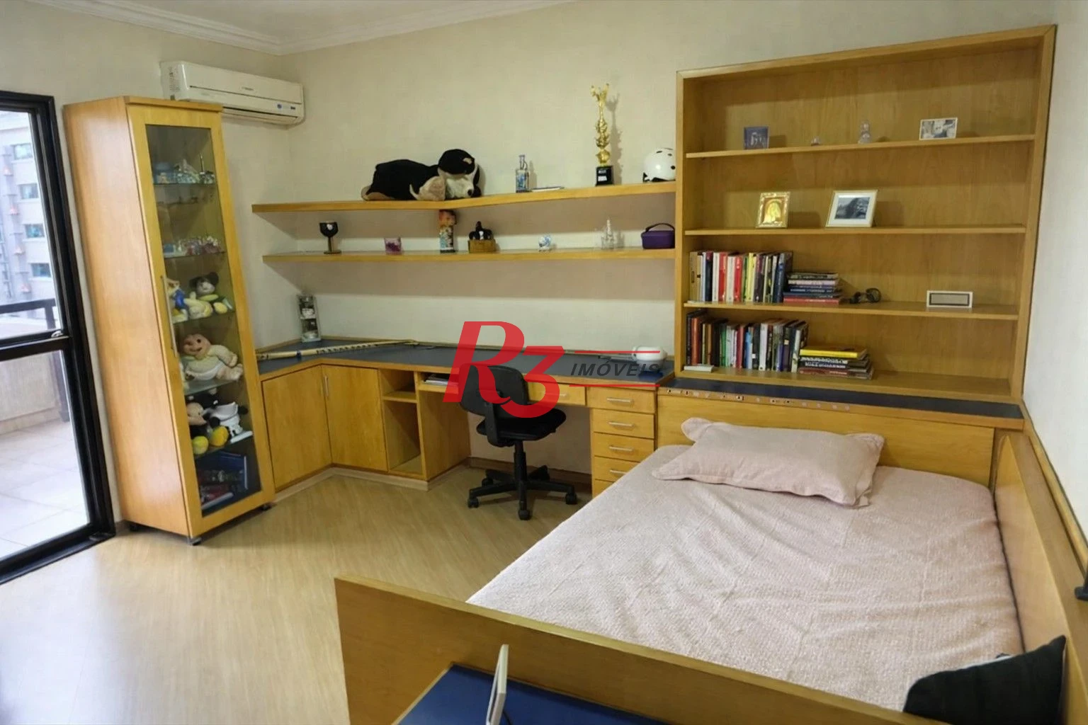 Apartamento com 3 dormitórios à venda, 160 m² por R$ 1.158.000,00 - Ponta da Praia - Santos/SP