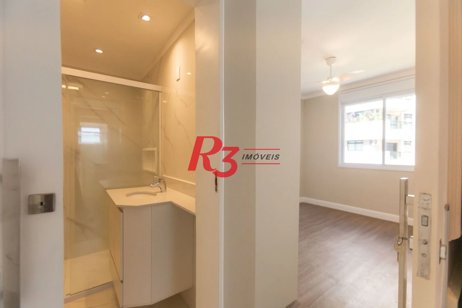 Apartamento à venda, 160 m² por R$ 1.899.000,00 - Boqueirão - Santos/SP