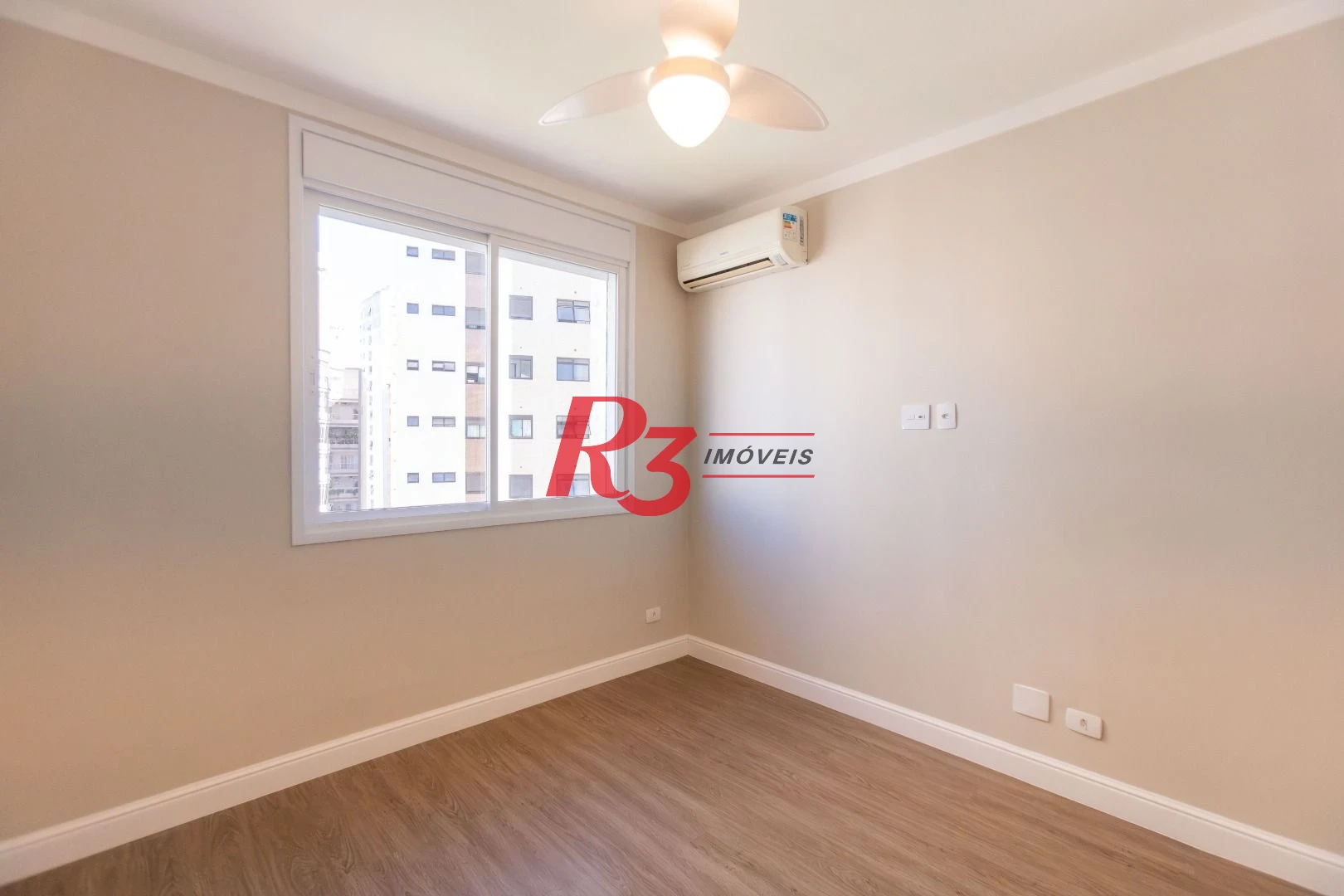 Apartamento à venda, 160 m² por R$ 1.899.000,00 - Boqueirão - Santos/SP