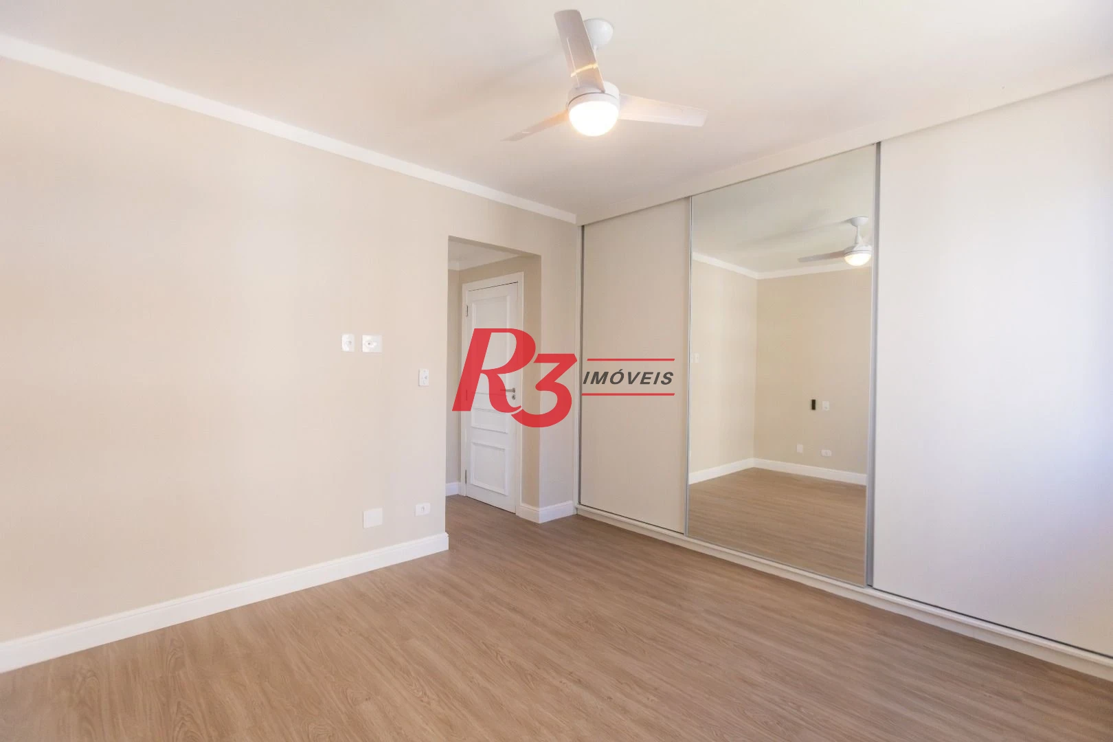 Apartamento à venda, 160 m² por R$ 1.899.000,00 - Boqueirão - Santos/SP