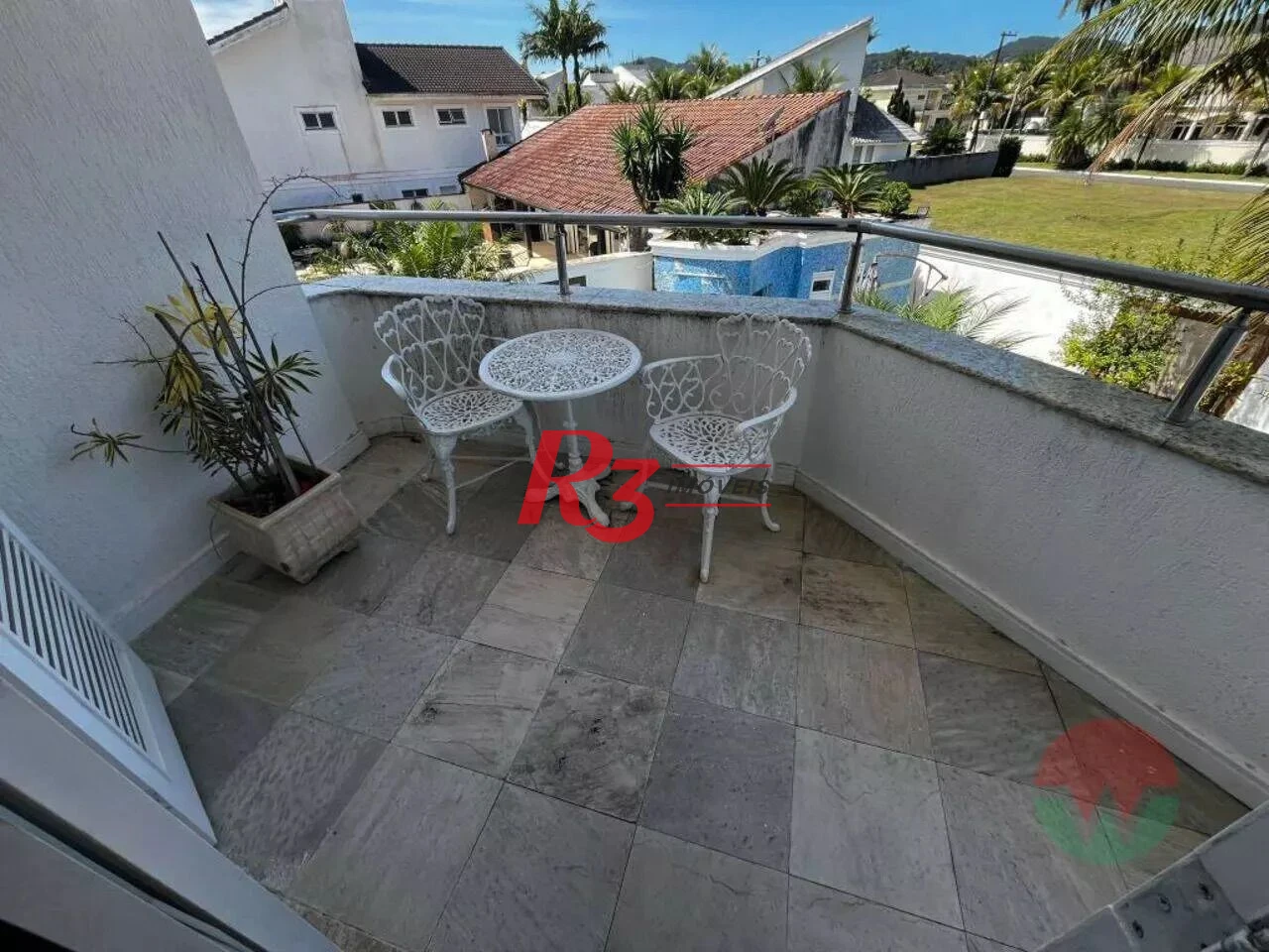 Casa com 5 dormitórios à venda, 403 m² por R$ 2.100.000,00 - Jardim Acapulco - Guarujá/SP