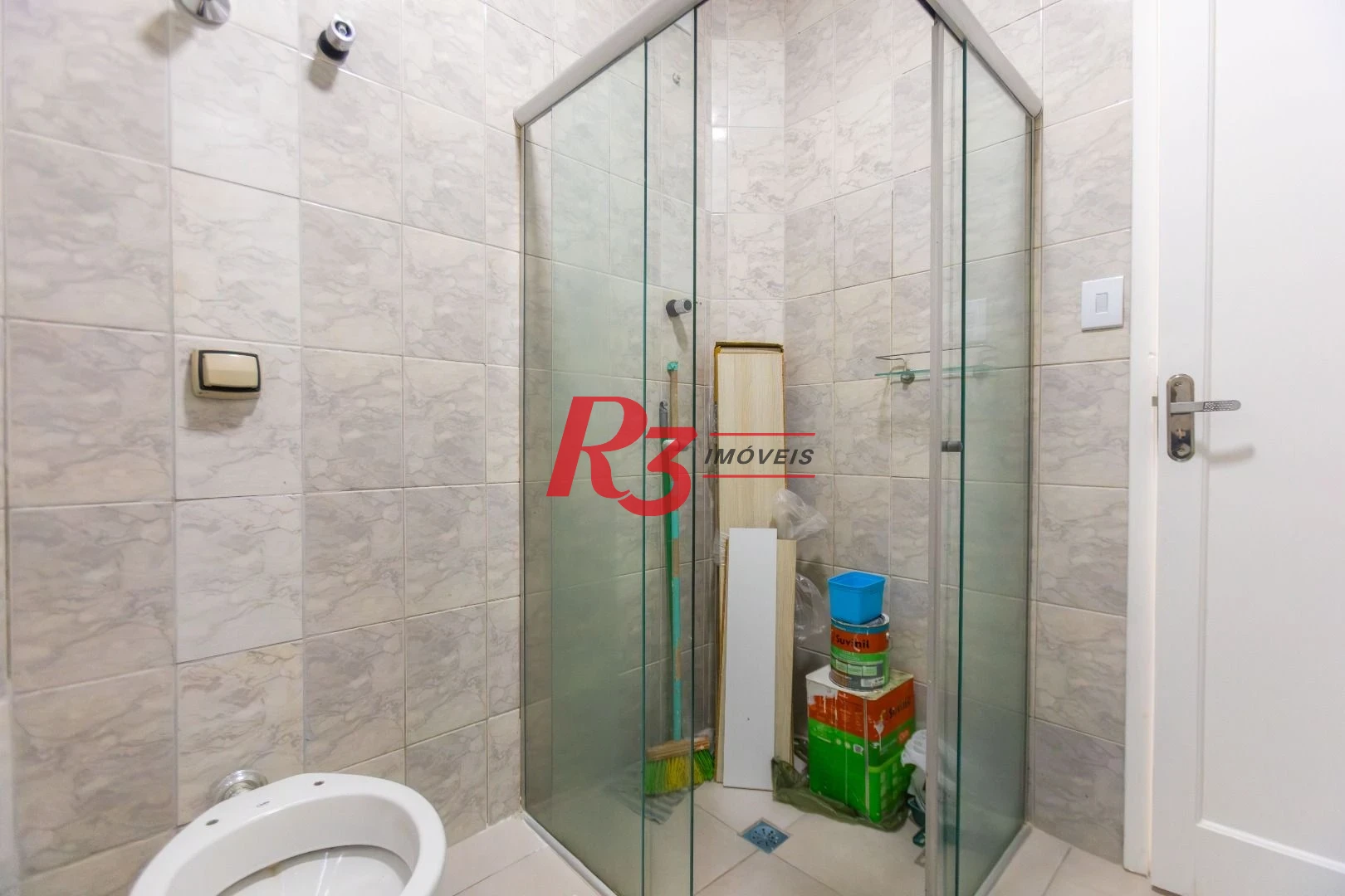 Apartamento com 2 dormitórios à venda, 65 m² por R$ 385.000,00 - Embaré - Santos/SP