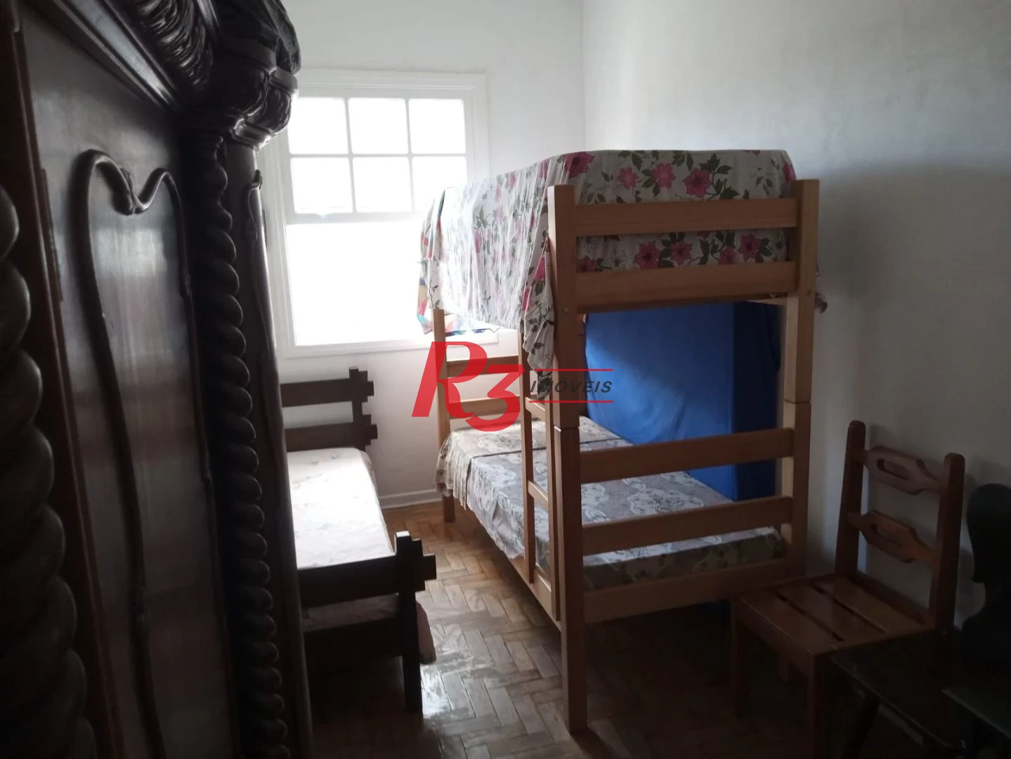 Apartamento com 2 dormitórios à venda, 57 m² por R$ 426.000,00 - Embaré - Santos/SP