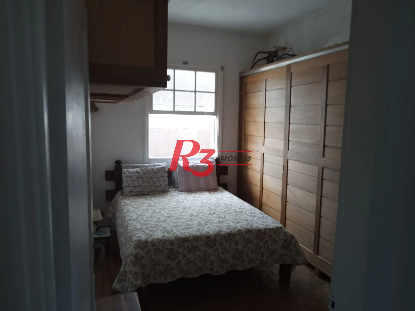 Apartamento com 2 dormitórios à venda, 57 m² por R$ 426.000,00 - Embaré - Santos/SP
