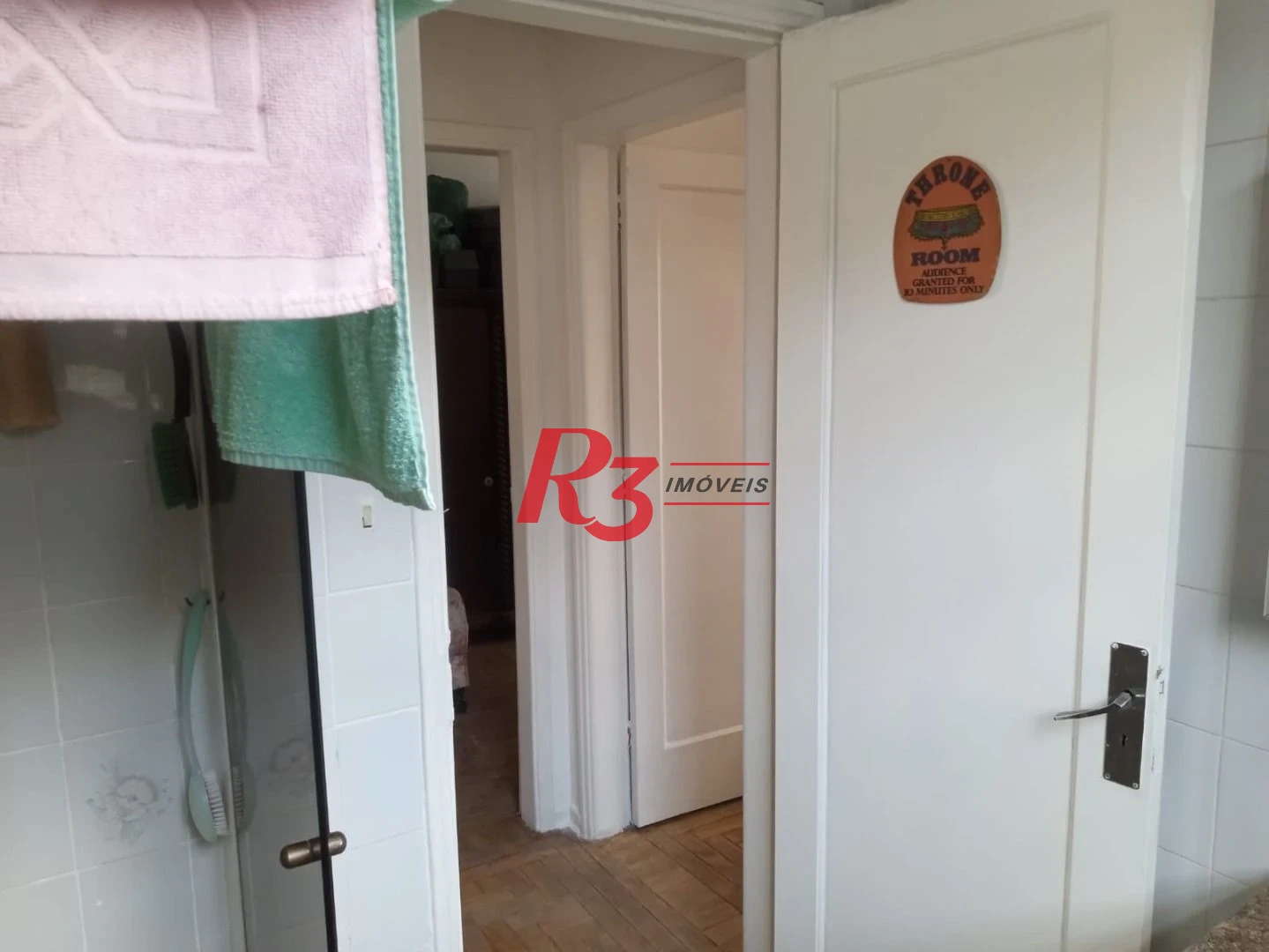 Apartamento com 2 dormitórios à venda, 57 m² por R$ 426.000,00 - Embaré - Santos/SP
