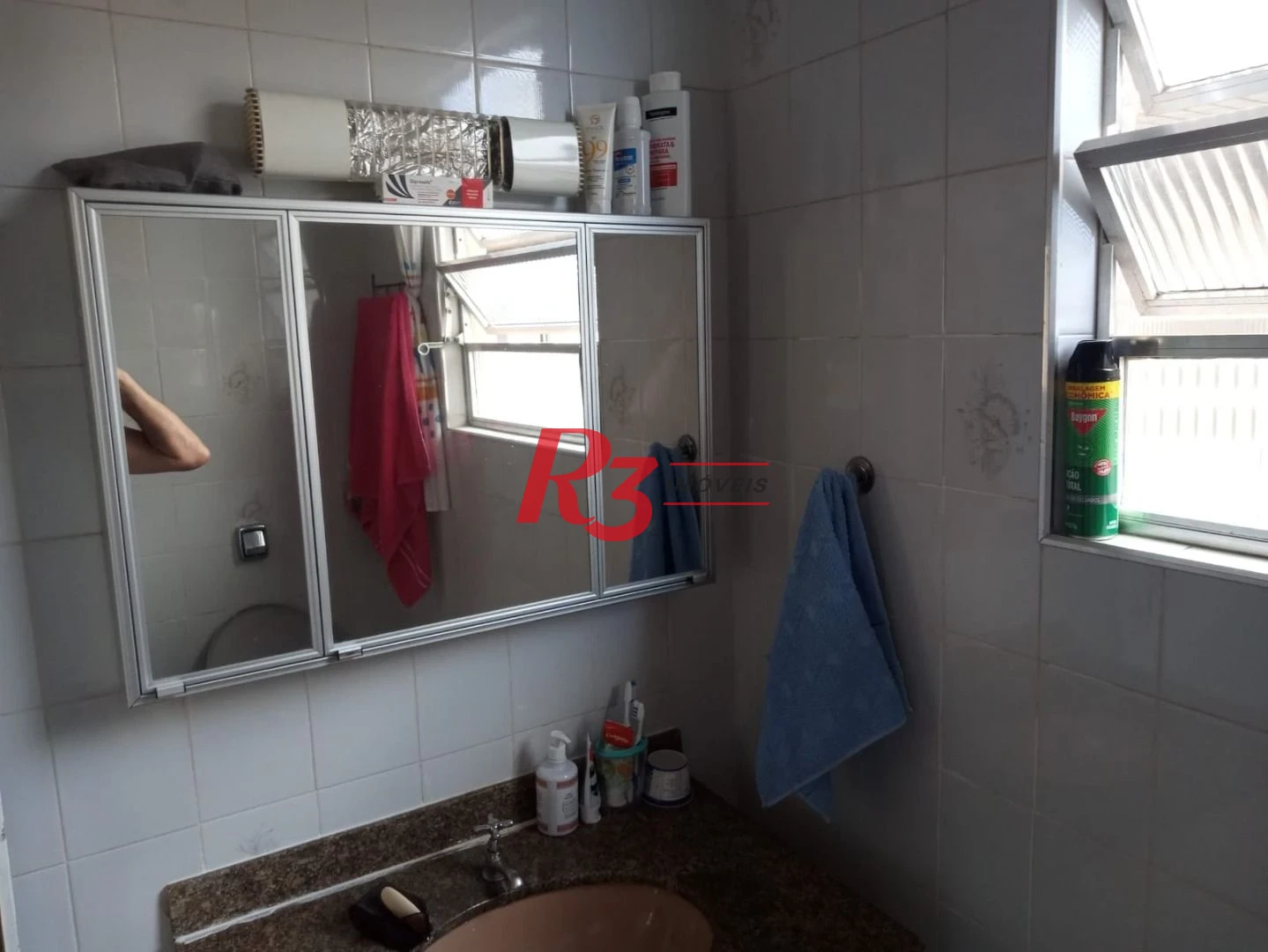Apartamento com 2 dormitórios à venda, 57 m² por R$ 426.000,00 - Embaré - Santos/SP
