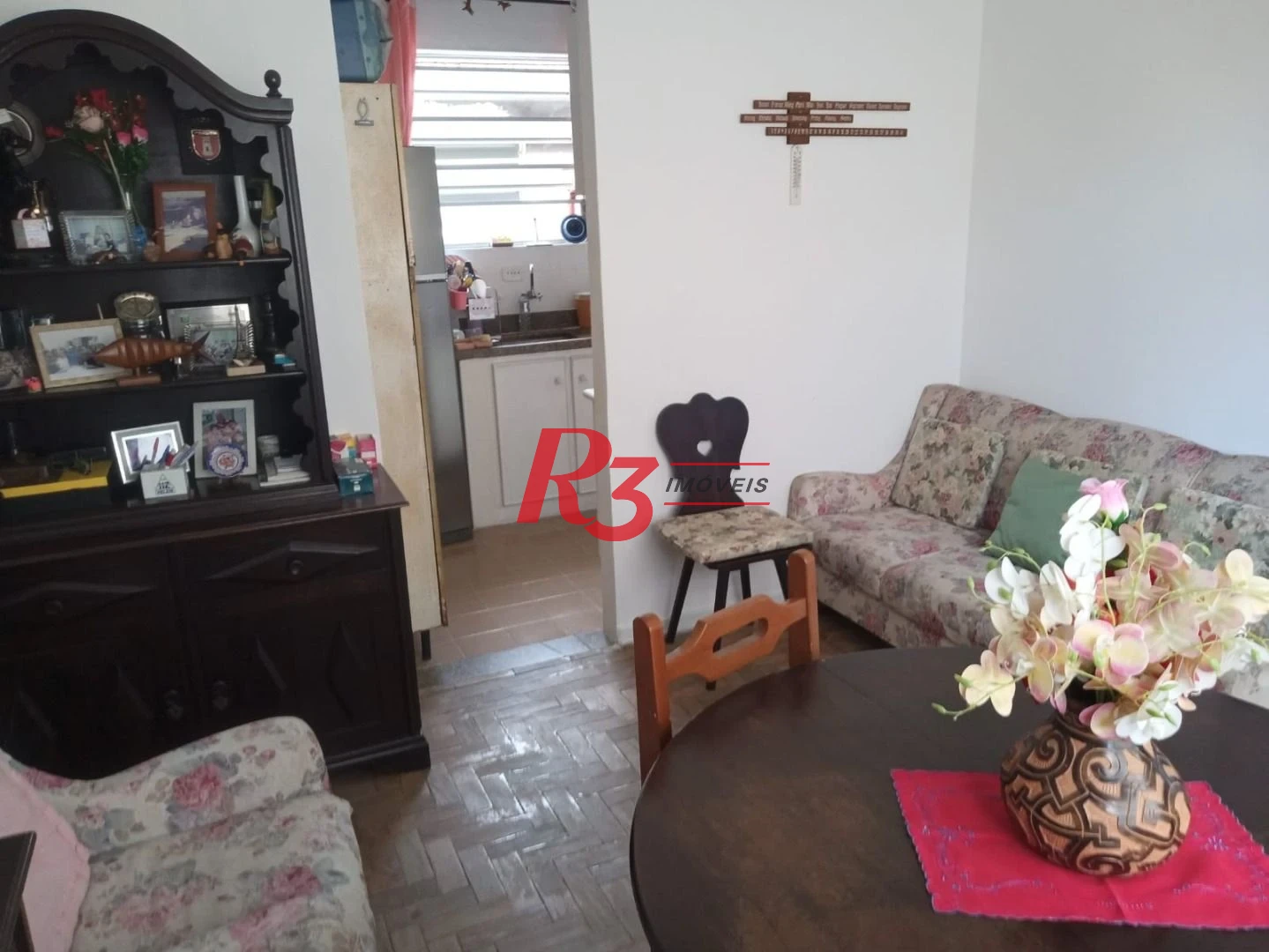 Apartamento com 2 dormitórios à venda, 57 m² por R$ 426.000,00 - Embaré - Santos/SP