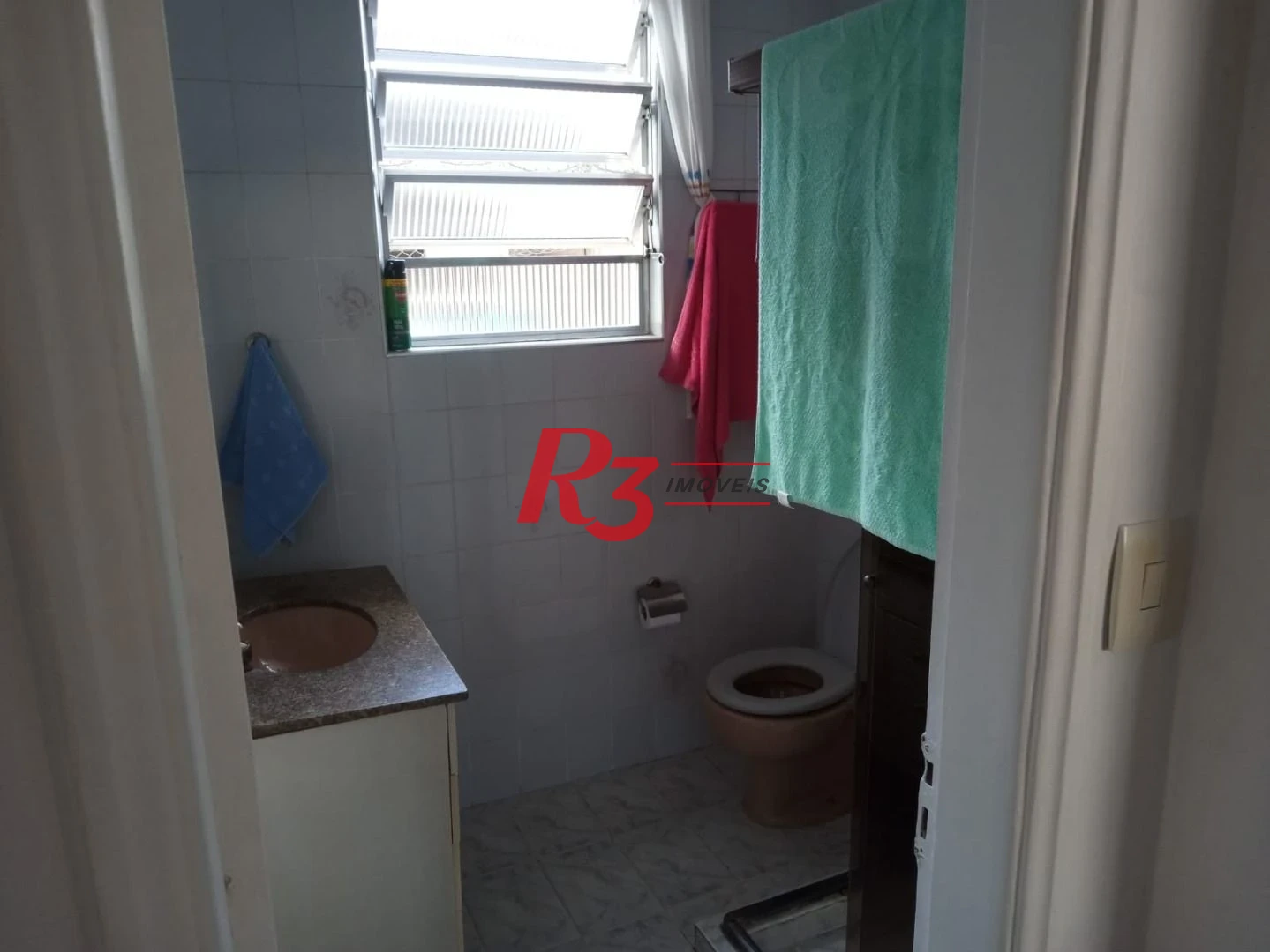 Apartamento com 2 dormitórios à venda, 57 m² por R$ 426.000,00 - Embaré - Santos/SP