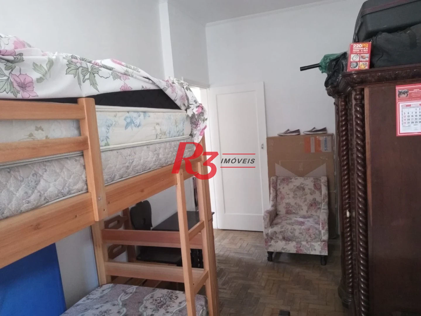 Apartamento com 2 dormitórios à venda, 57 m² por R$ 426.000,00 - Embaré - Santos/SP