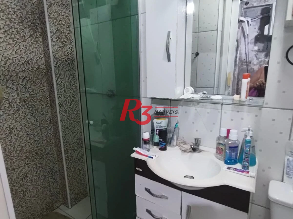 Sobrado à venda, 135 m² por R$ 405.000,00 - Vila Matias - Santos/SP