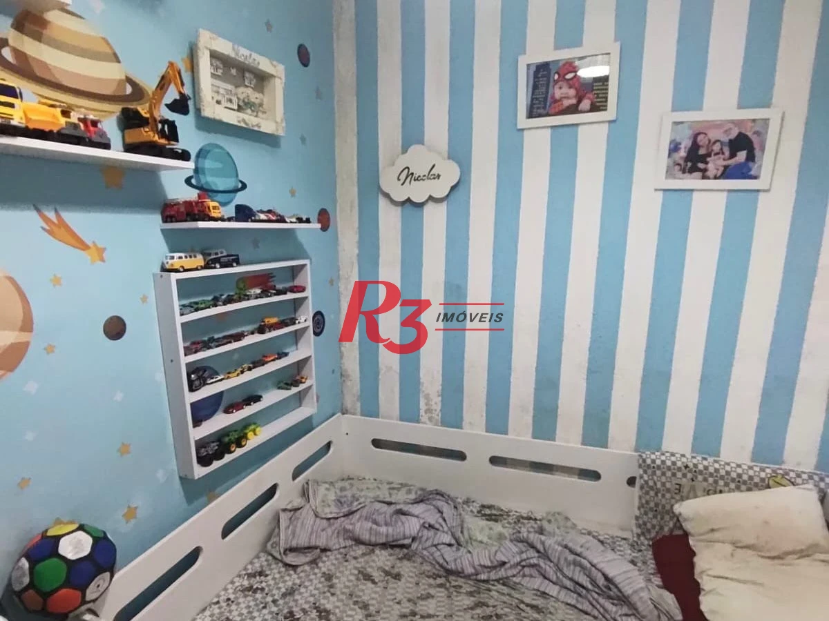 Sobrado à venda, 135 m² por R$ 405.000,00 - Vila Matias - Santos/SP