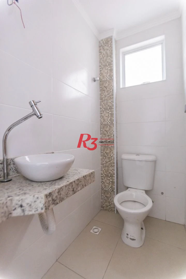 Casa com 3 dormitórios à venda, 150 m² por R$ 1.150.000,00 - Aparecida - Santos/SP