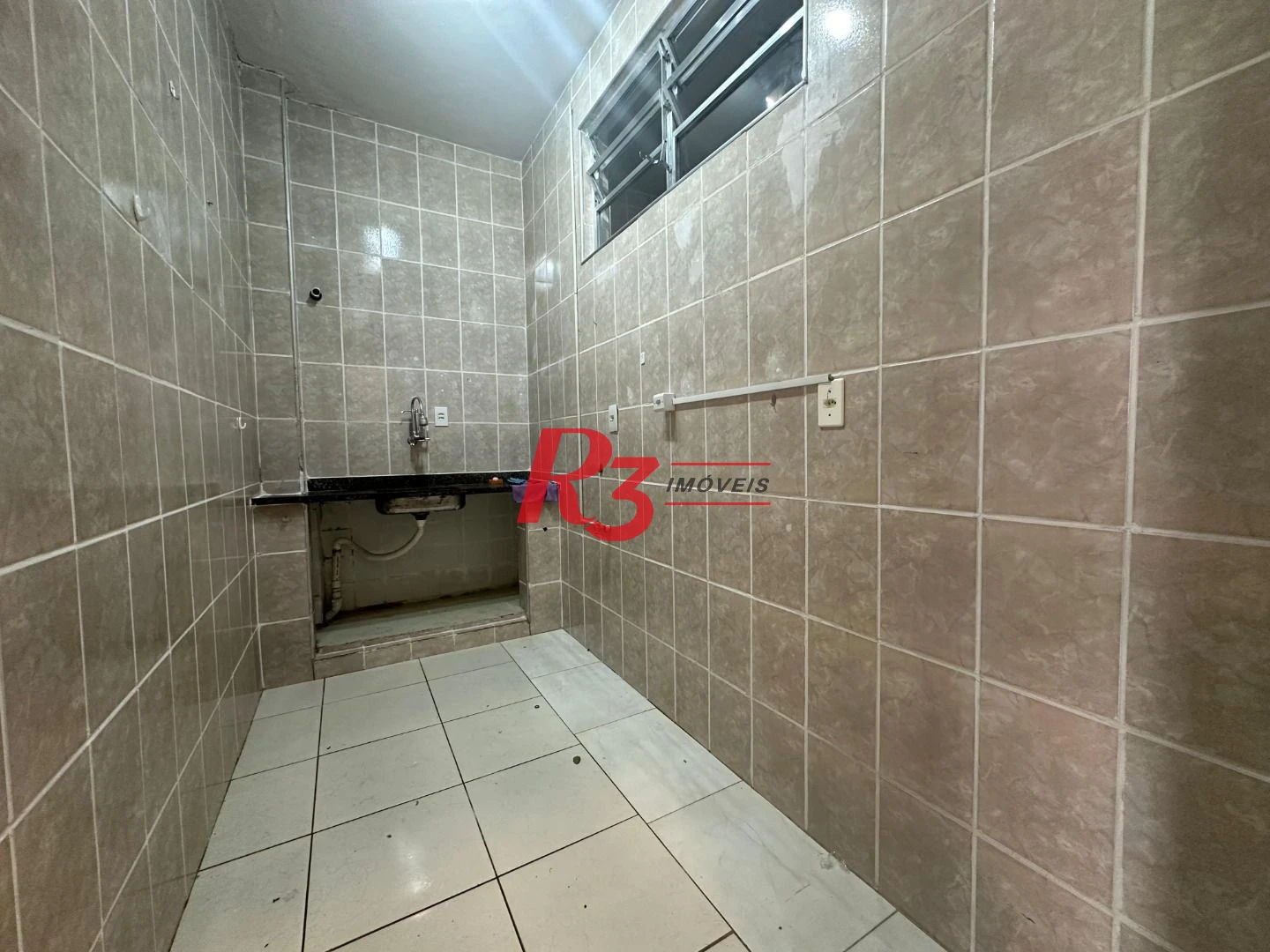 Apartamento com 1 dormitório para alugar, 51 m² por R$ 3.000,00/mês - Embaré - Santos/SP