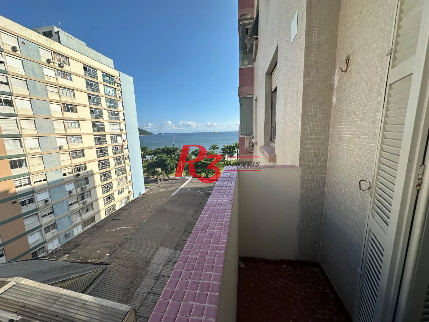 Apartamento com 1 dormitório para alugar, 51 m² por R$ 3.000,00/mês - Embaré - Santos/SP