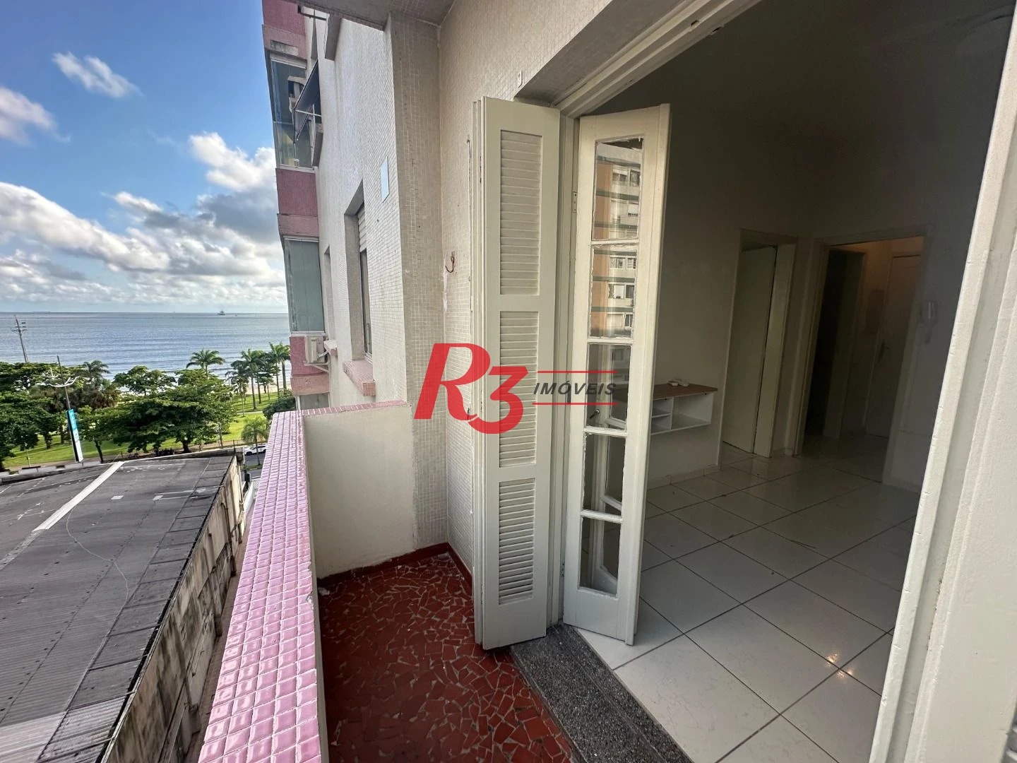 Apartamento com 1 dormitório para alugar, 51 m² por R$ 3.000,00/mês - Embaré - Santos/SP