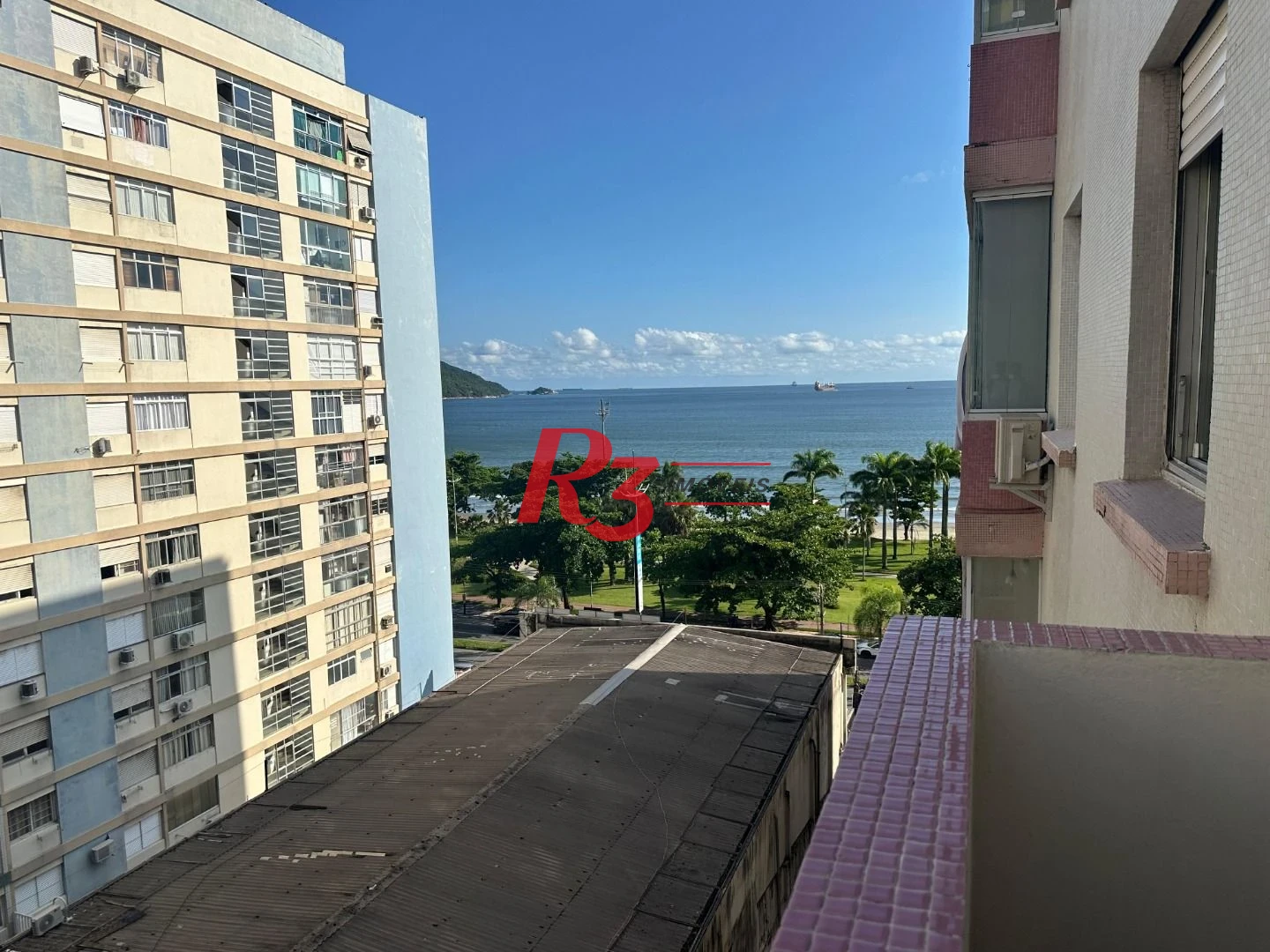 Apartamento com 1 dormitório para alugar, 51 m² por R$ 3.000,00/mês - Embaré - Santos/SP