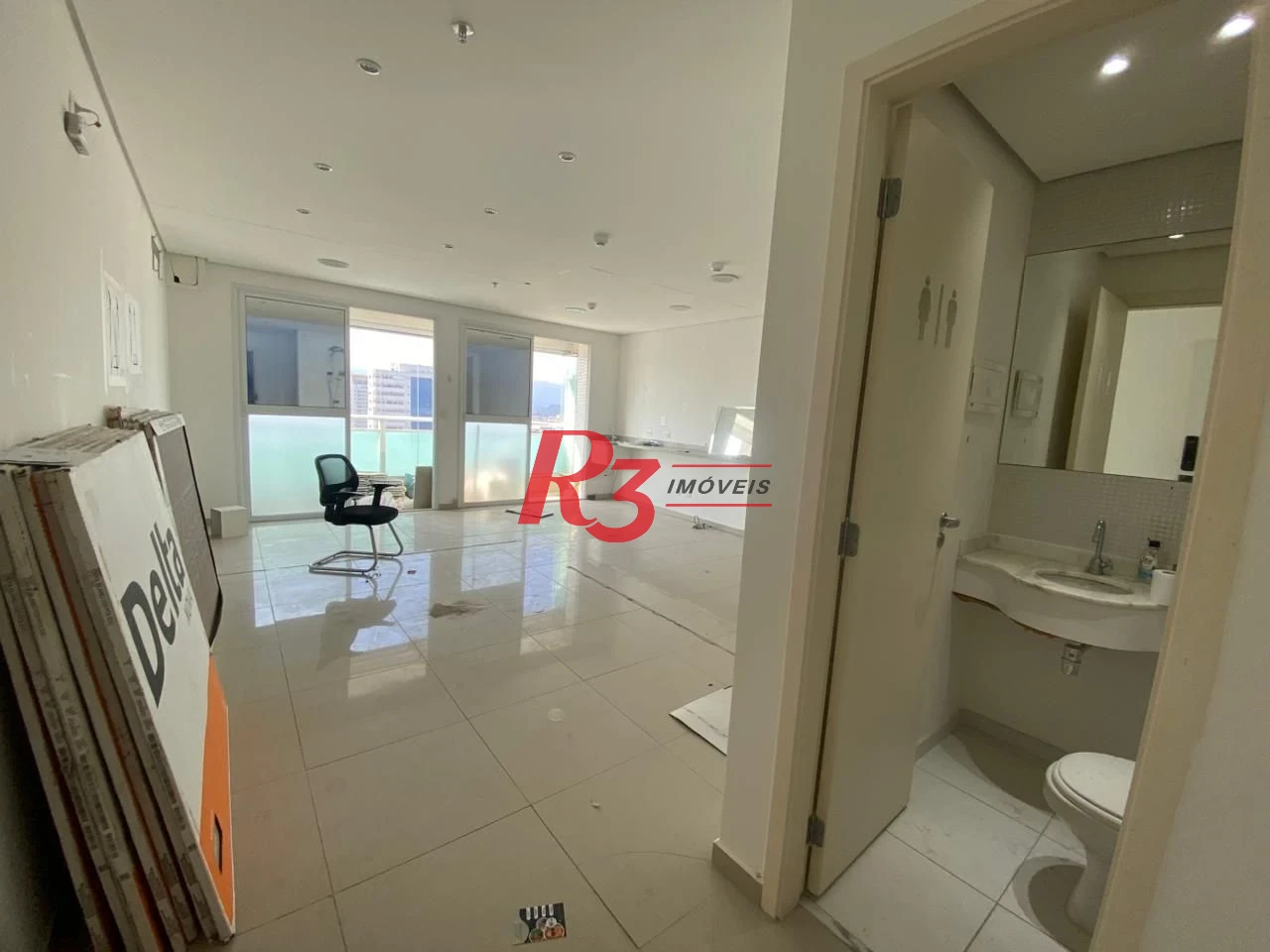 Sala à venda, 47 m² por R$ 555.000,00 - Boqueirão - Santos/SP