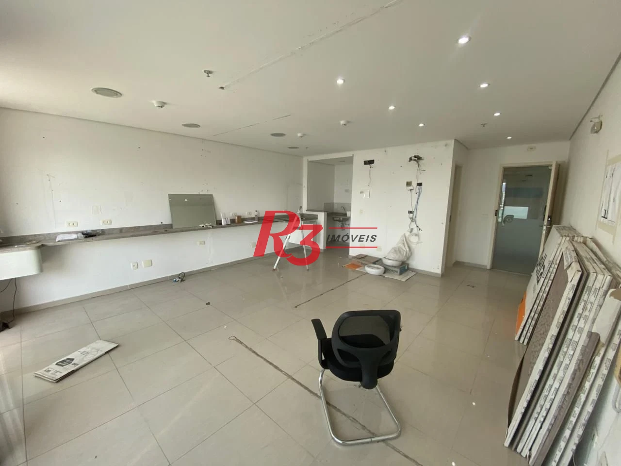 Sala à venda, 47 m² por R$ 555.000,00 - Boqueirão - Santos/SP