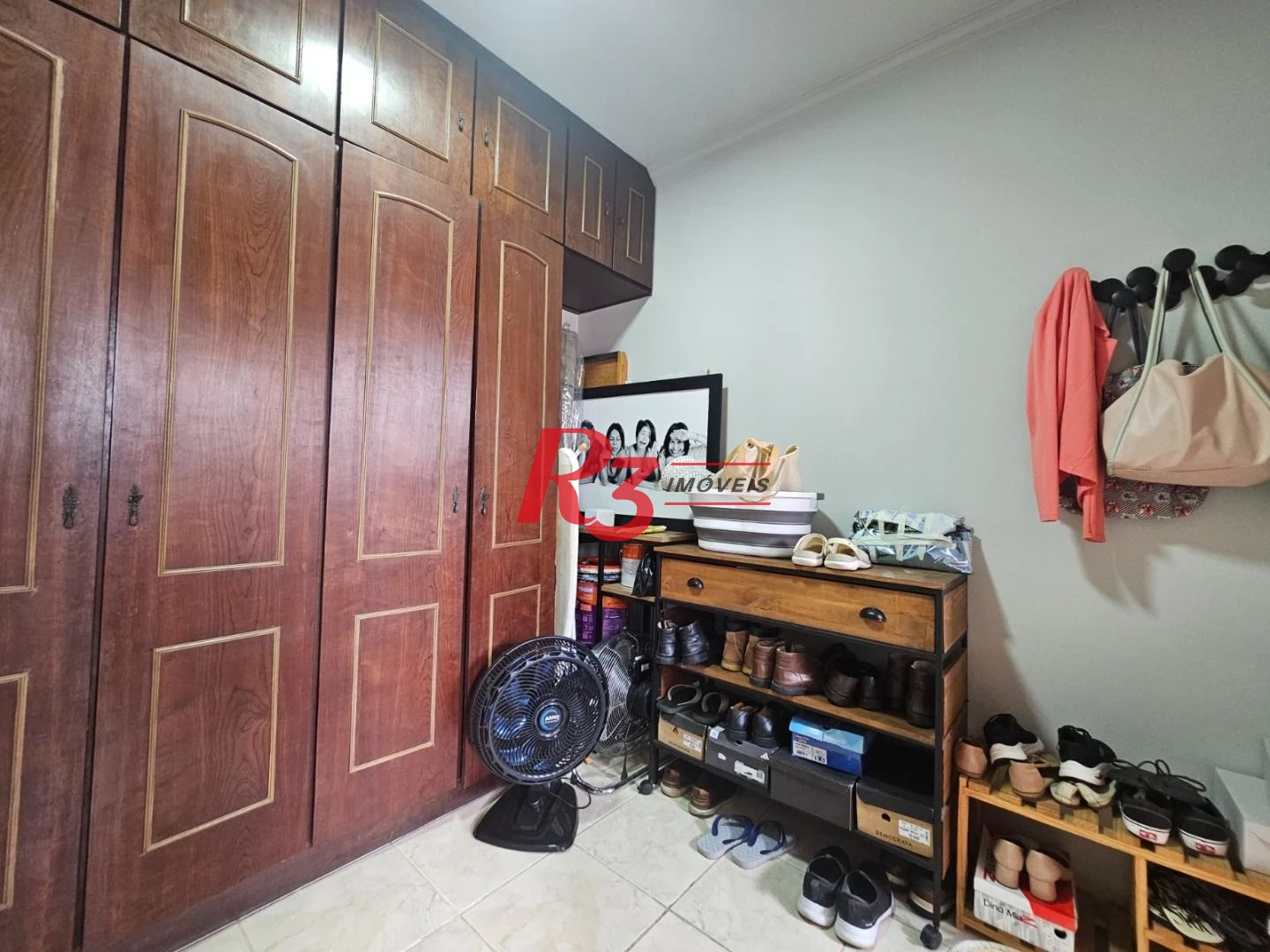 Apartamento com 4 dormitórios à venda, 165 m² por R$ 1.600.000,00 - Pompéia - Santos/SP