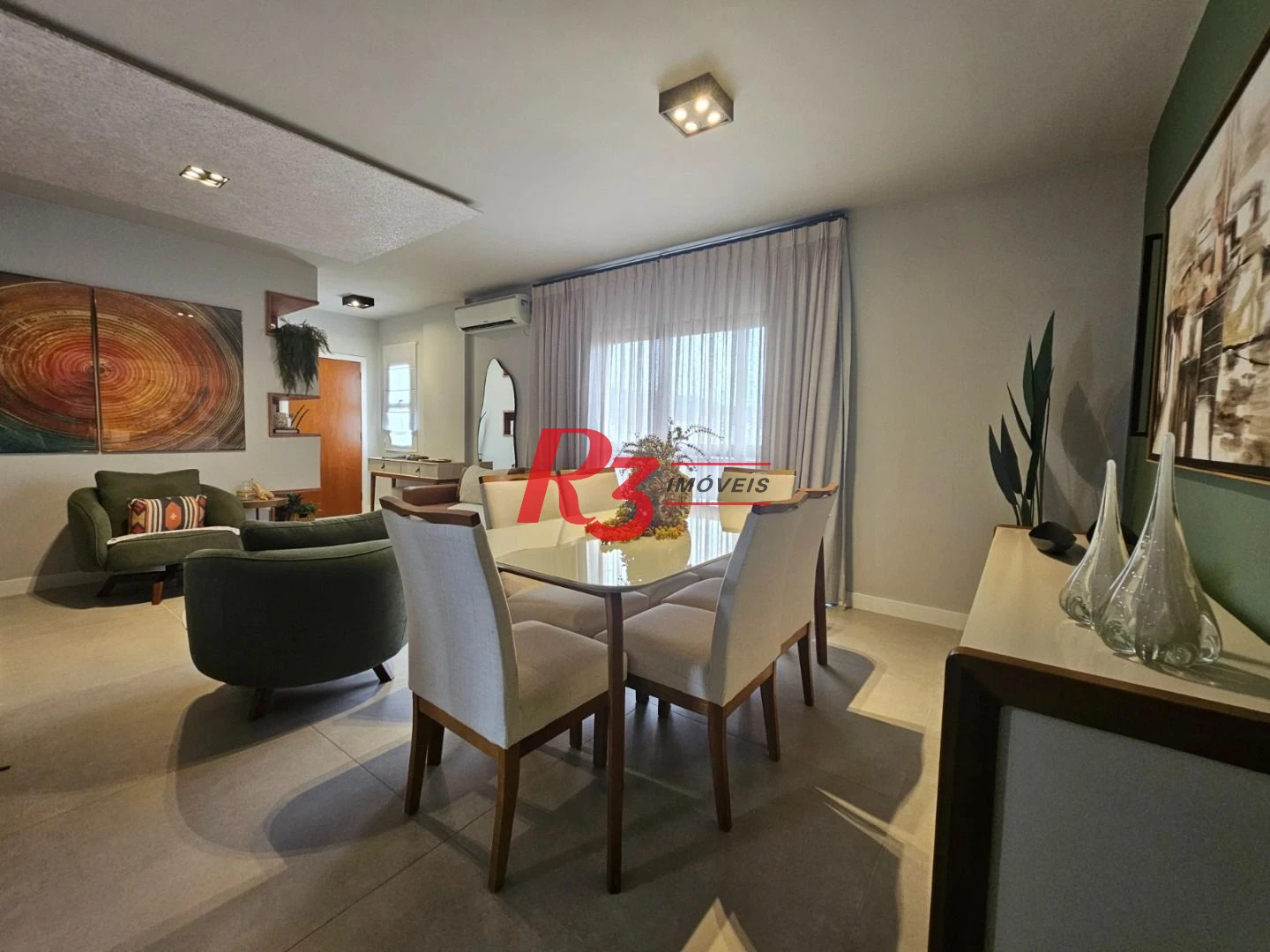 Apartamento com 4 dormitórios à venda, 165 m² por R$ 1.600.000,00 - Pompéia - Santos/SP