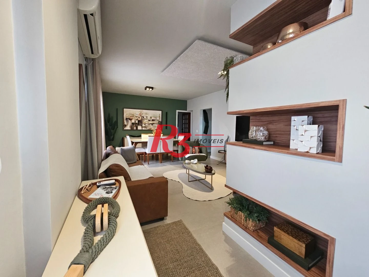 Apartamento com 4 dormitórios à venda, 165 m² por R$ 1.600.000,00 - Pompéia - Santos/SP