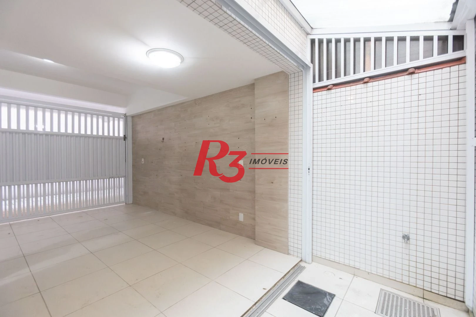 Village com 2 dormitórios à venda, 100 m² por R$ 750.000,00 - Boqueirão - Santos/SP