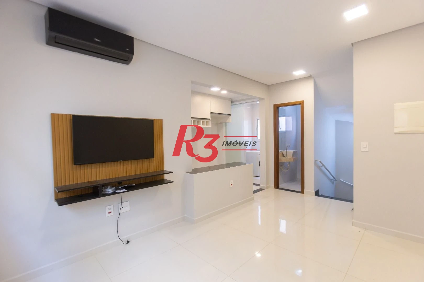 Village com 2 dormitórios à venda, 100 m² por R$ 750.000,00 - Boqueirão - Santos/SP