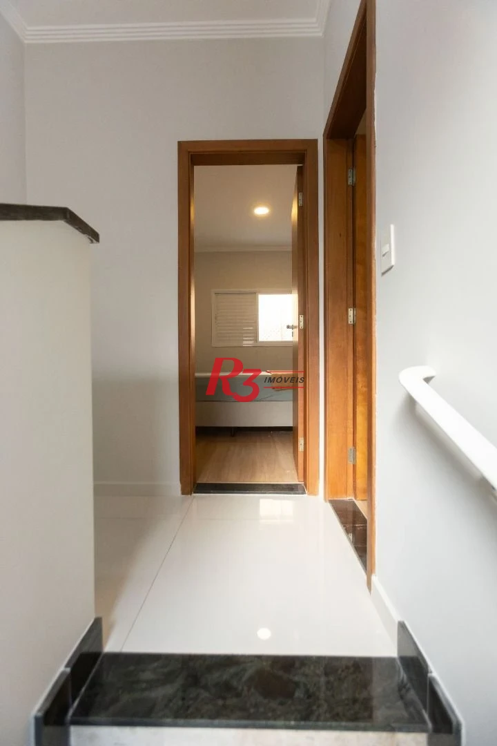 Village com 2 dormitórios à venda, 100 m² por R$ 750.000,00 - Boqueirão - Santos/SP