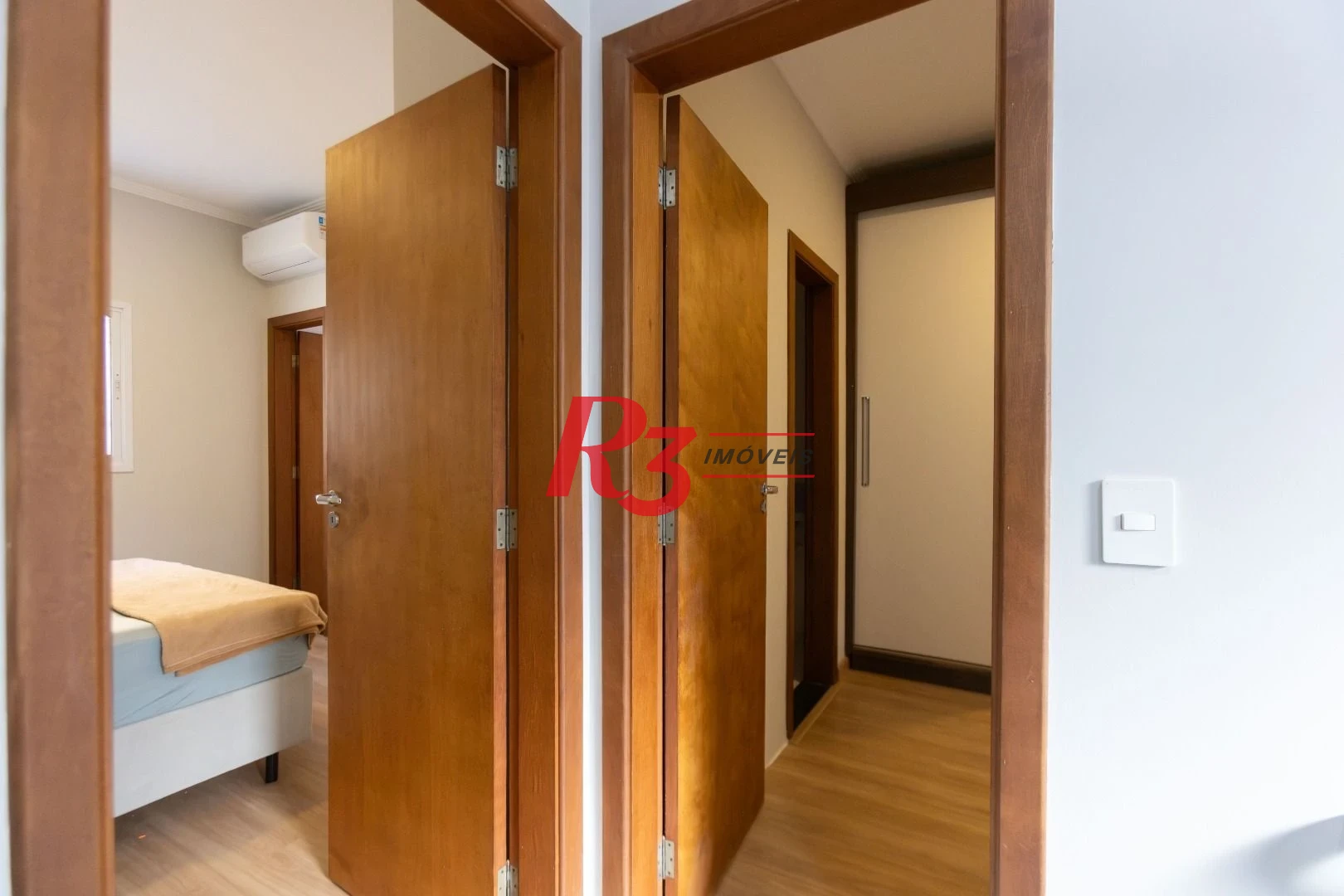 Village com 2 dormitórios à venda, 100 m² por R$ 750.000,00 - Boqueirão - Santos/SP