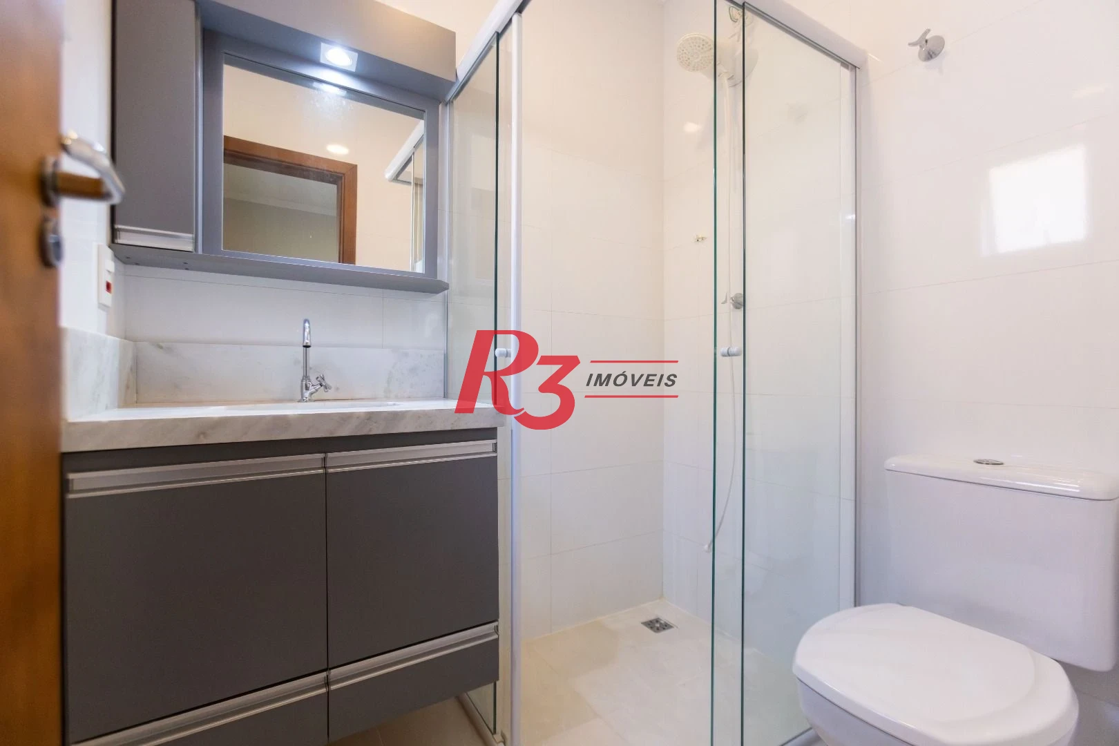 Village com 2 dormitórios à venda, 100 m² por R$ 750.000,00 - Boqueirão - Santos/SP