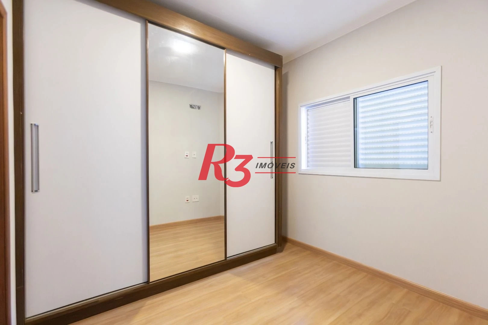 Village com 2 dormitórios à venda, 100 m² por R$ 750.000,00 - Boqueirão - Santos/SP