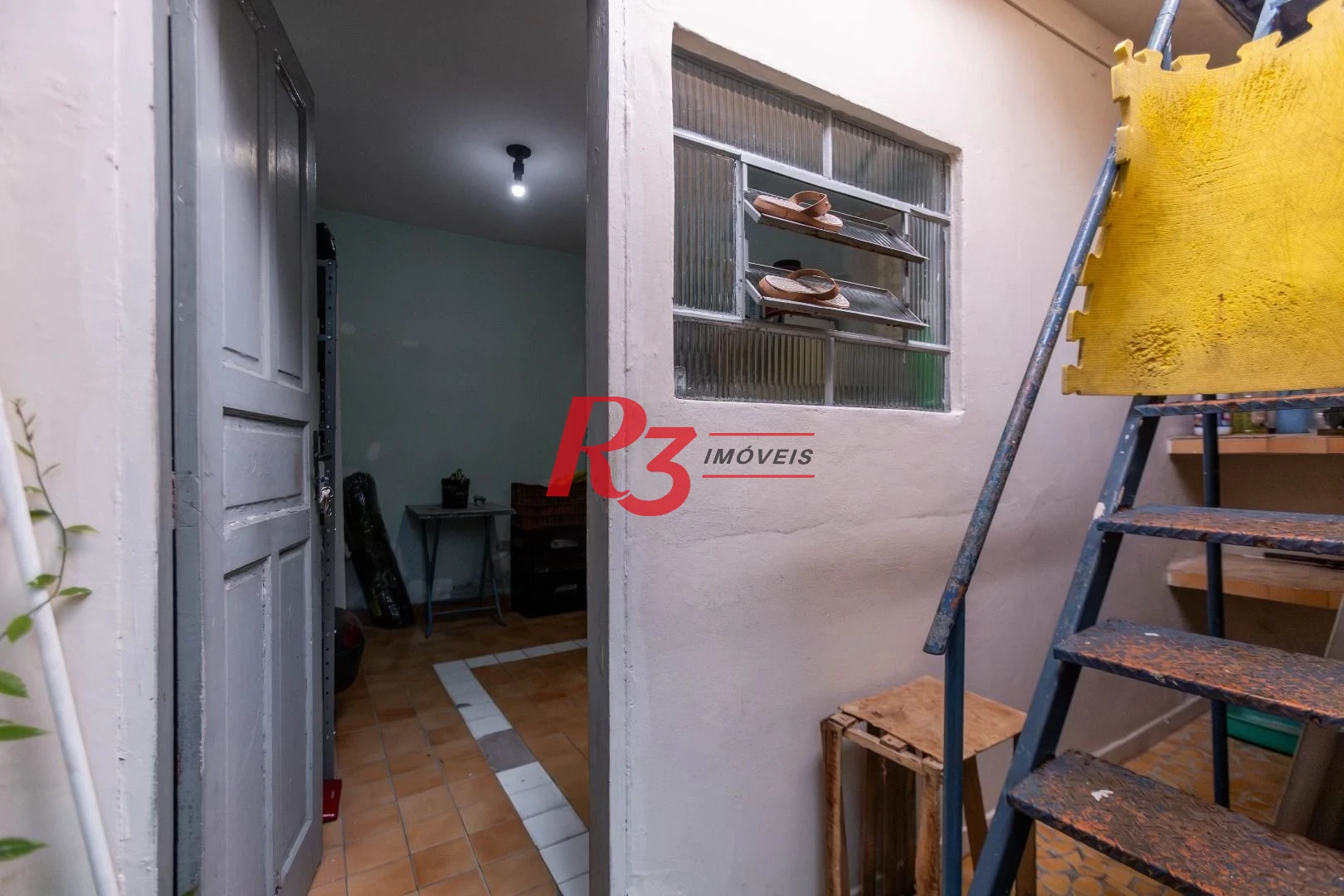 Casa à venda, 100 m² por R$ 300.000,00 - Santa Maria - Santos/SP