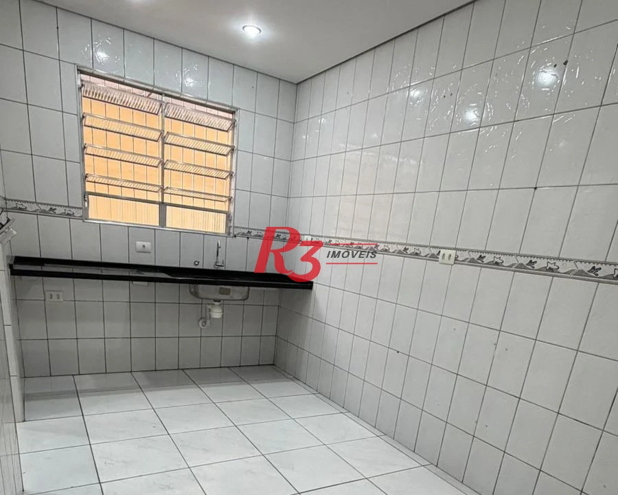 Sobrado com 3 dormitórios à venda, 76 m² por R$ 340.000,00 - Cidade Naútica - São Vicente/SP