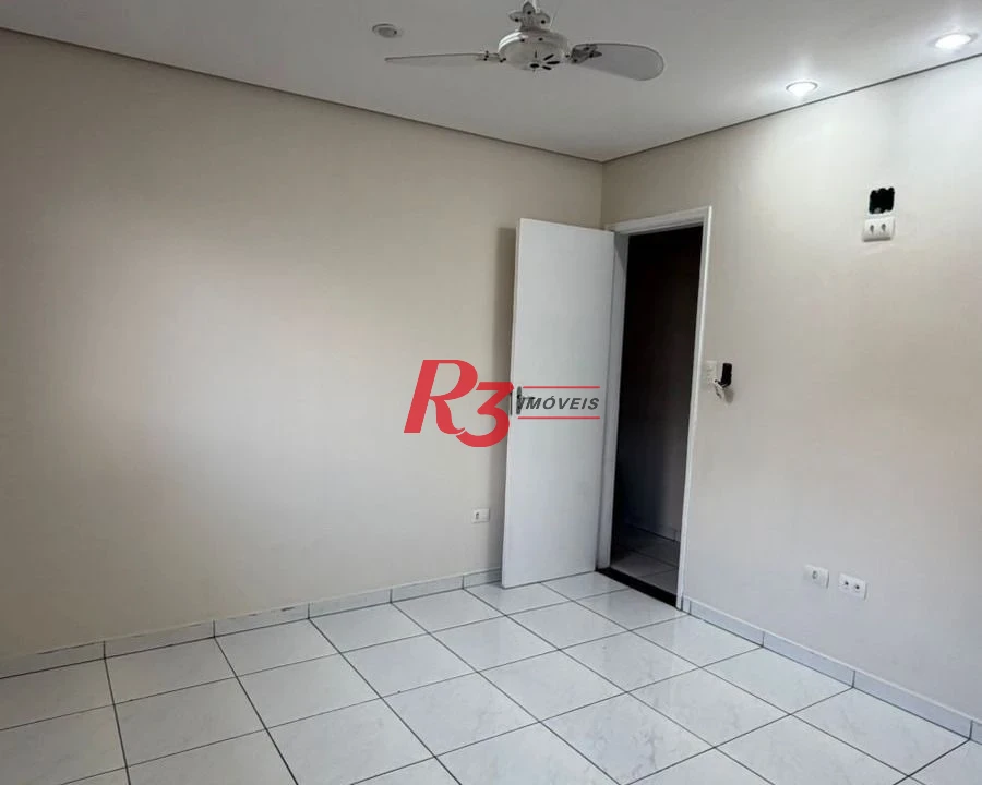 Sobrado com 3 dormitórios à venda, 76 m² por R$ 340.000,00 - Cidade Naútica - São Vicente/SP