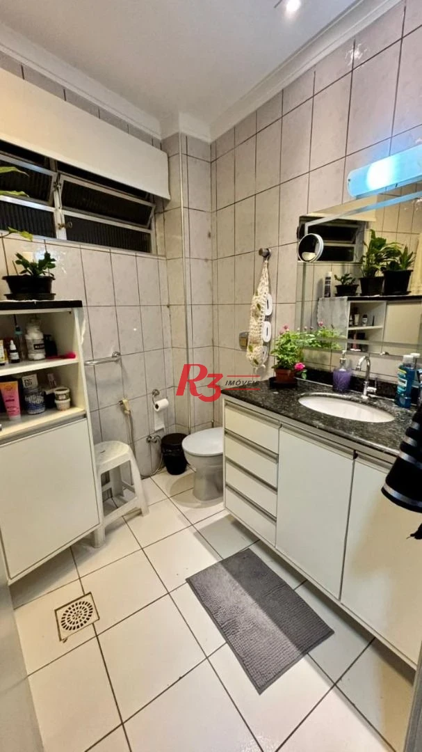 Apartamento com 2 dormitórios à venda, 133 m² por R$ 1.250.000,00 - Gonzaga - Santos/SP