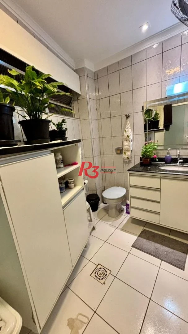 Apartamento com 2 dormitórios à venda, 133 m² por R$ 1.250.000,00 - Gonzaga - Santos/SP