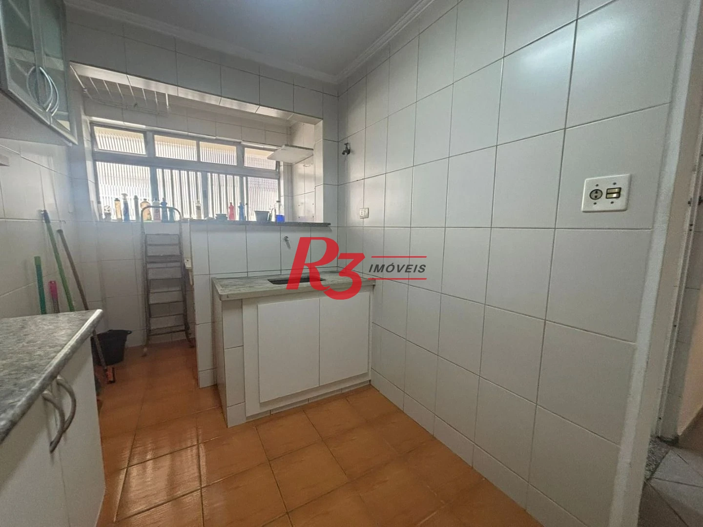 Apartamento com 1 dormitório à venda, 48 m² por R$ 350.000,00 - Gonzaga - Santos/SP