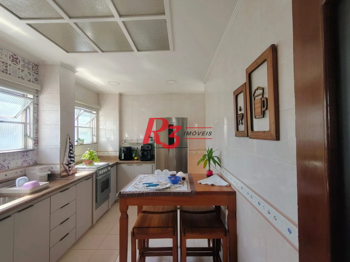 Apartamento com 2 dormitórios para alugar, 88 m² por R$ 4.500,00/mês - José Menino - Santos/SP