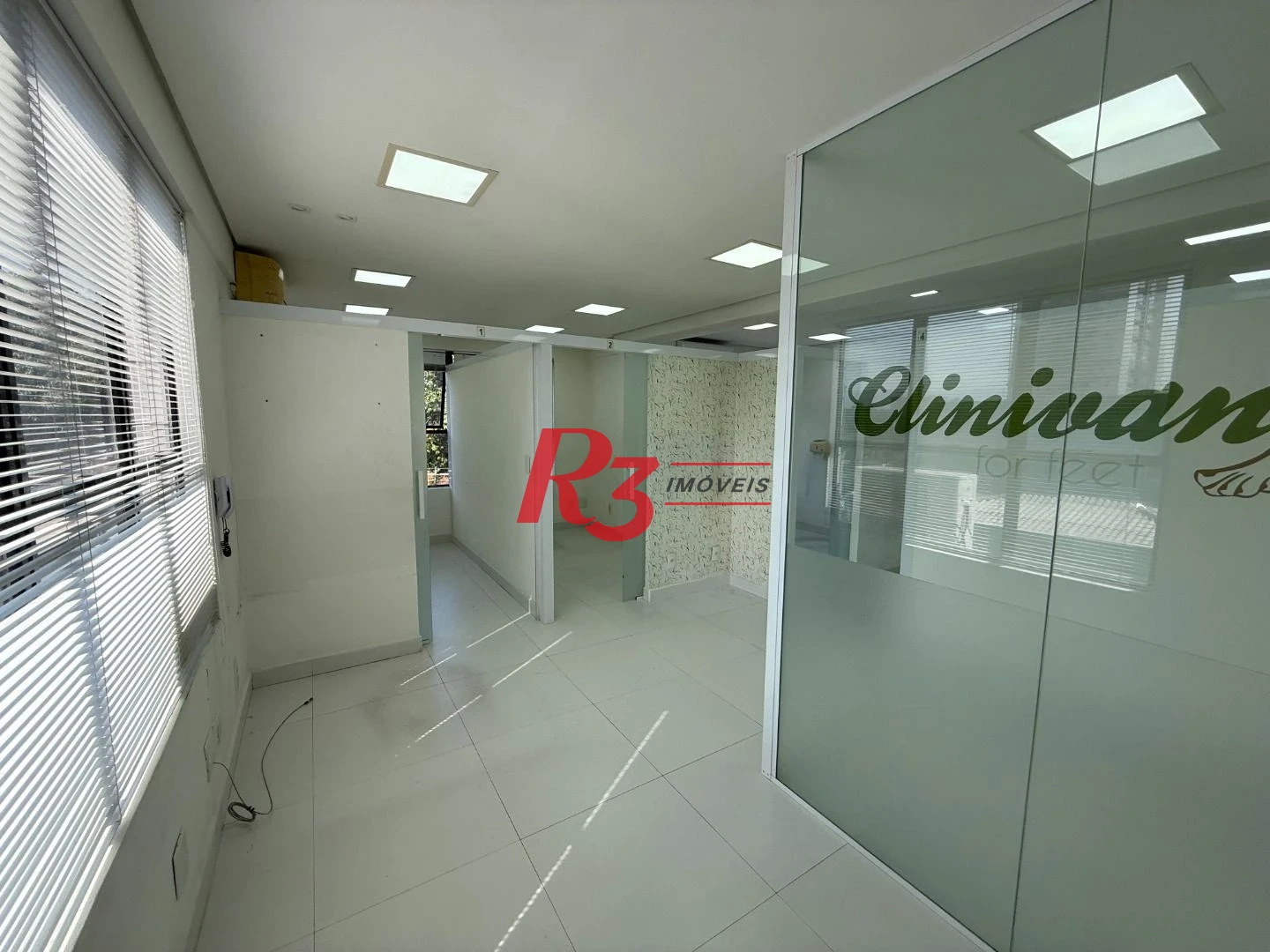 Sala para alugar, 42 m² por R$ 3.300,02/mês - Vila Matias - Santos/SP