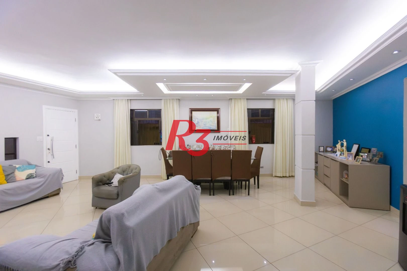 Casa com 3 dormitórios à venda, 250 m² por R$ 1.350.000,00 - Ponta da Praia - Santos/SP