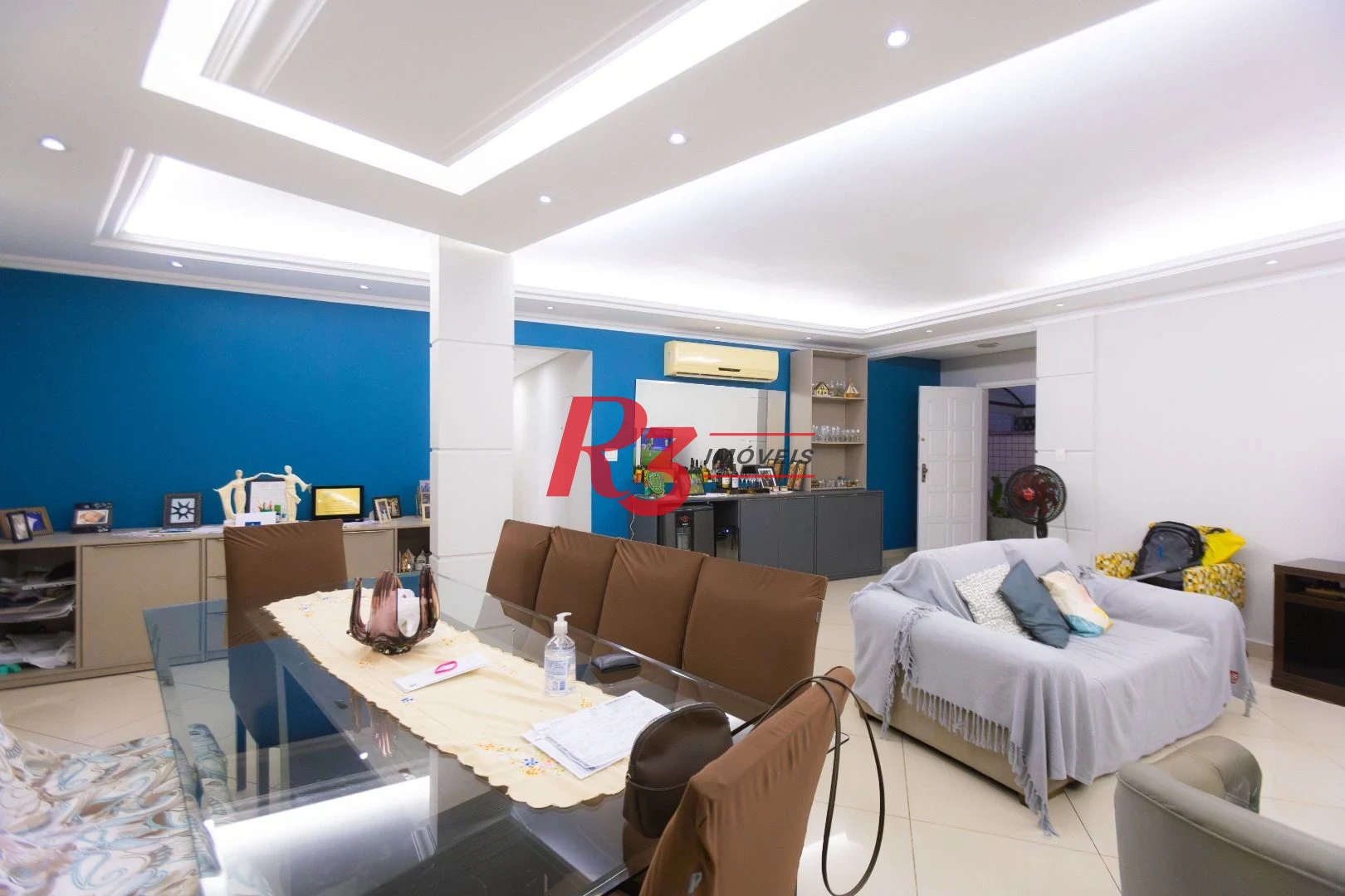 Casa com 3 dormitórios à venda, 250 m² por R$ 1.350.000,00 - Ponta da Praia - Santos/SP