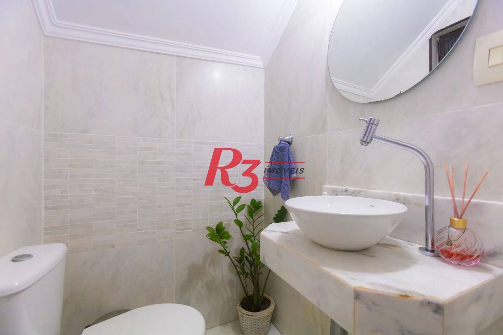 Casa com 3 dormitórios à venda, 250 m² por R$ 1.350.000,00 - Ponta da Praia - Santos/SP