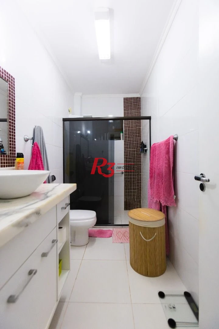 Casa com 3 dormitórios à venda, 250 m² por R$ 1.350.000,00 - Ponta da Praia - Santos/SP